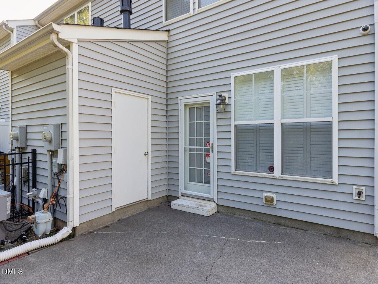 028-1280x960-photo - 8450 Central Drive, Raleigh, NC 27613