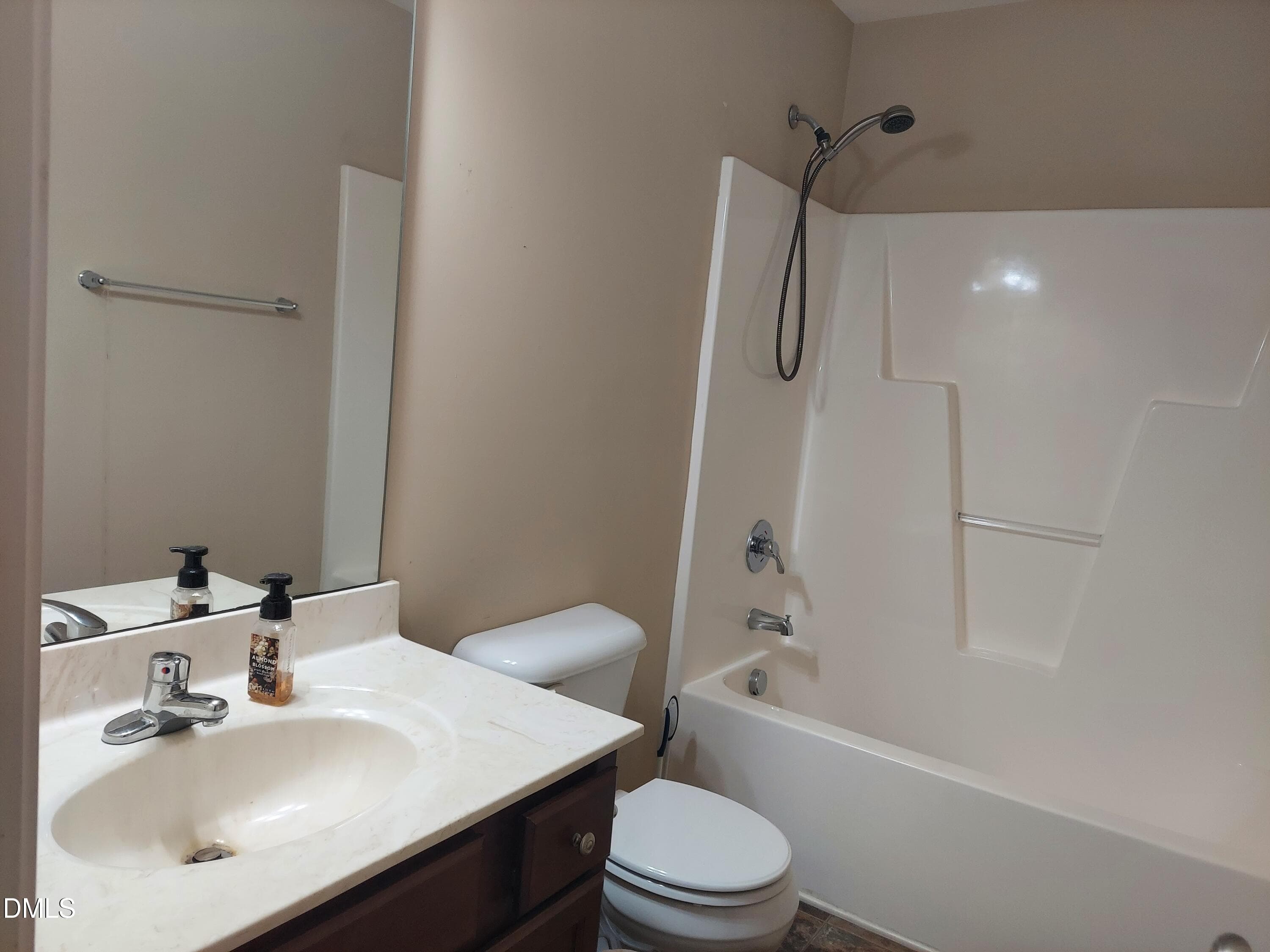 20260819_124644 - 5 Seahorse Court, Benson, NC 27504