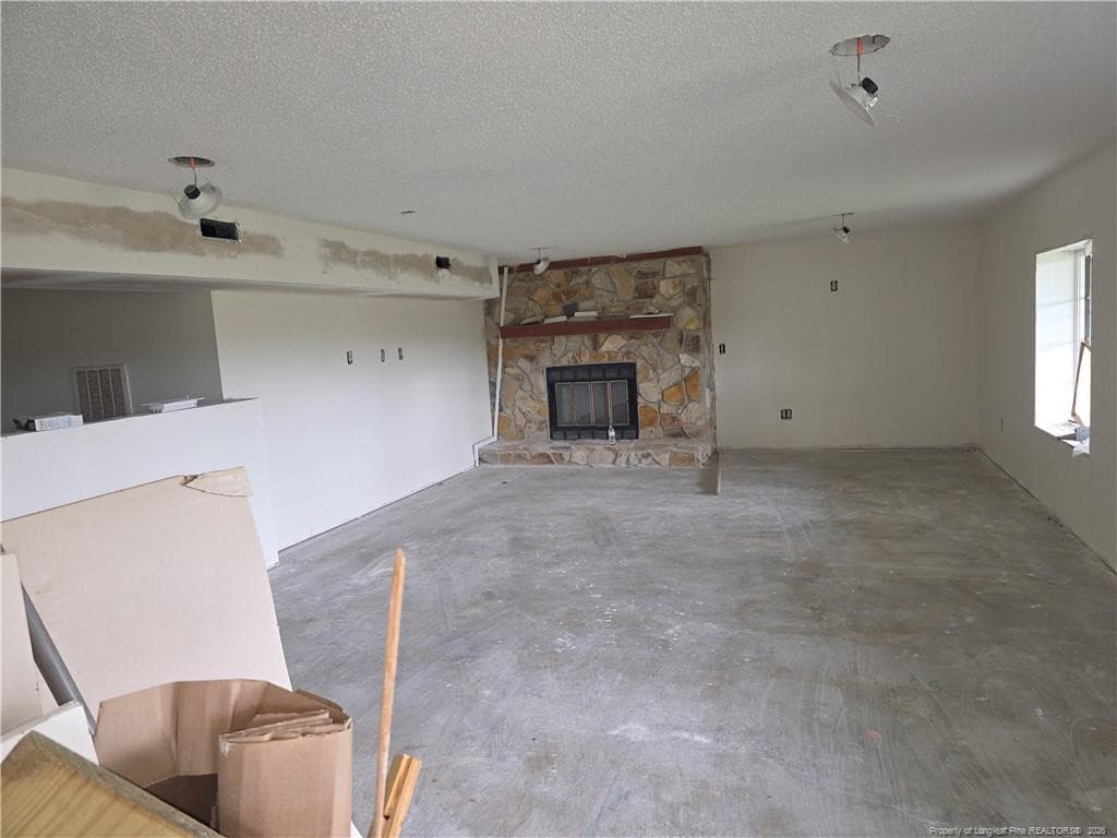 Photo 21 - 922 Baneberry Court, Vass, NC 28394