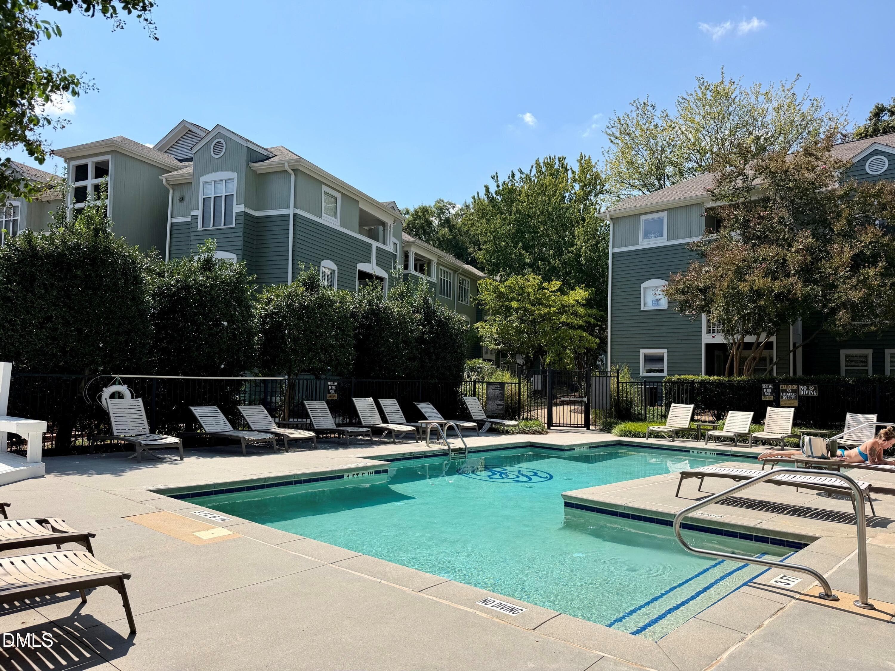 1221 Westview Lane 201, Raleigh, NC 27605