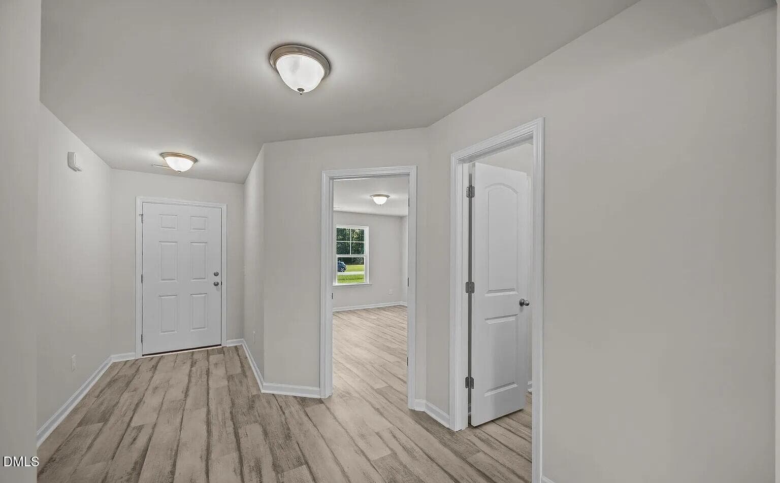 Foyer - 2904 Essex Street, Tarboro, NC 27886