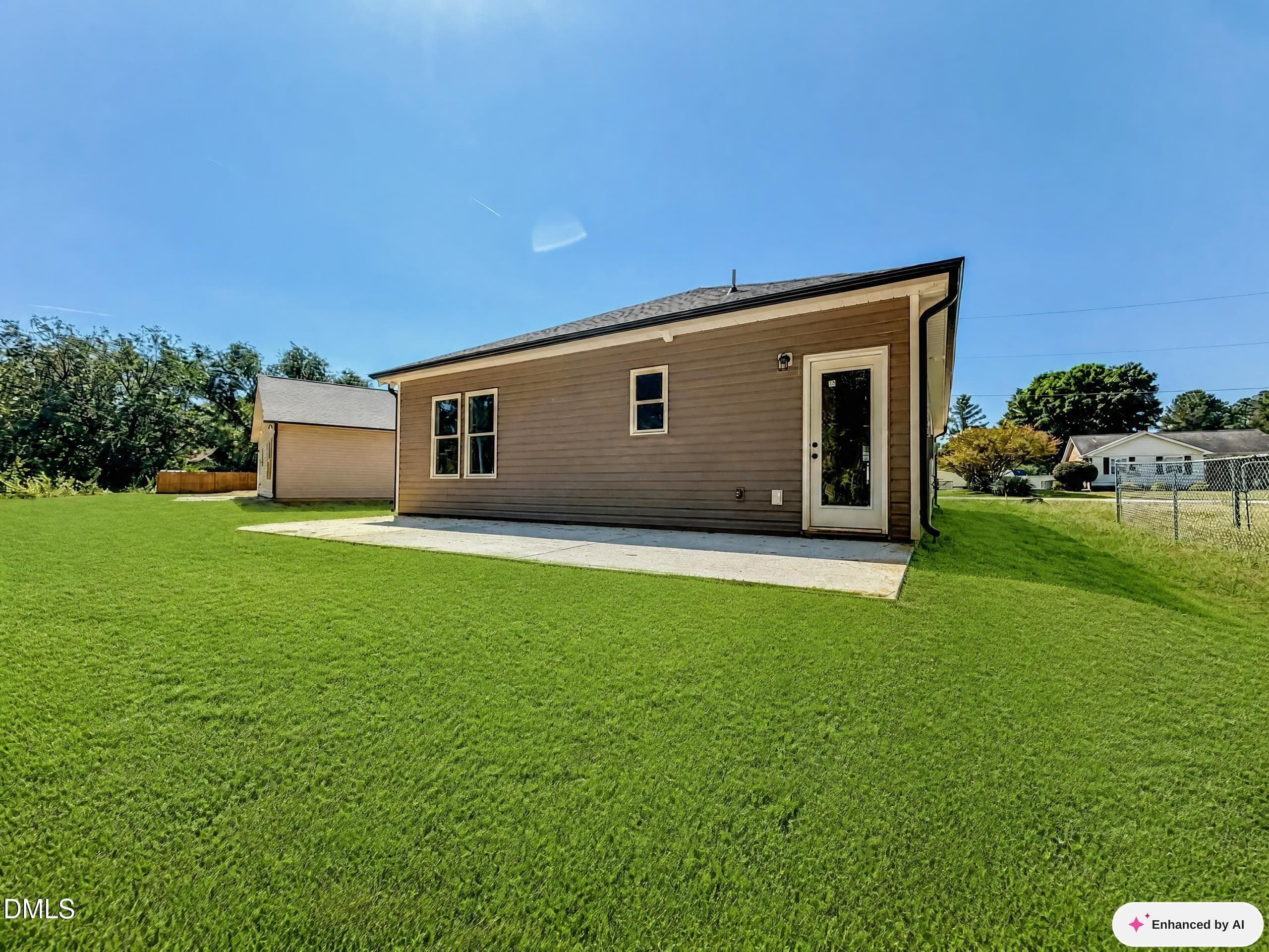 6ab16e871d375935f41830cc - 1011 E Maplewood Drive A, Benson, NC 27504, Benson
