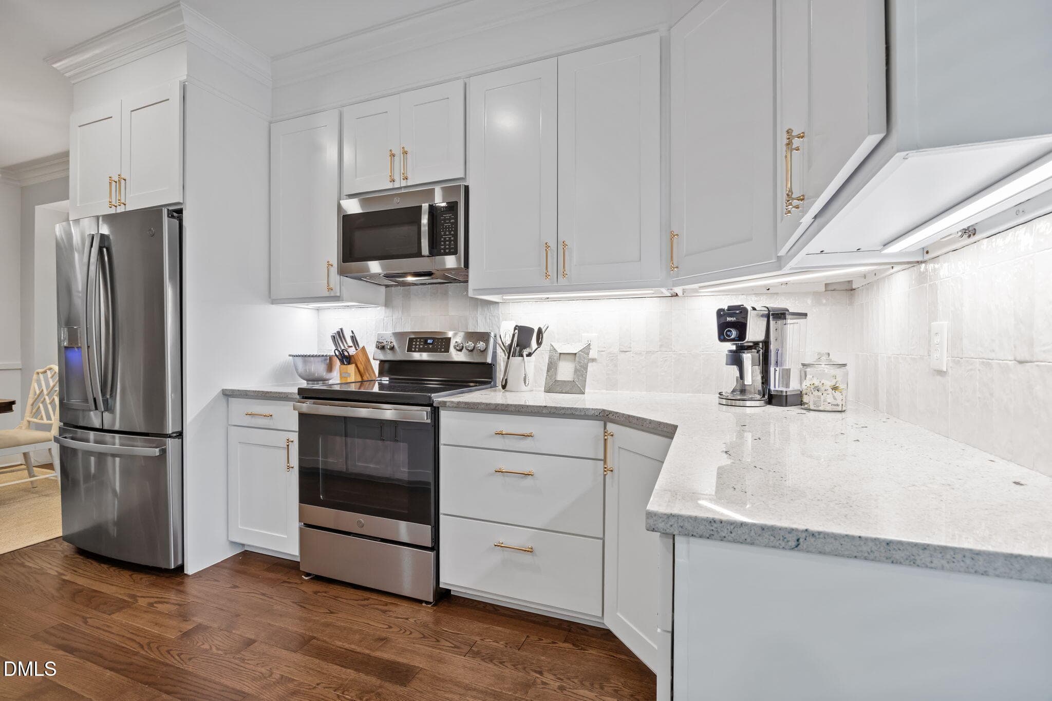 Amazing Chef's Kitchen - 562 Weathergreen Drive, Raleigh, NC 27615