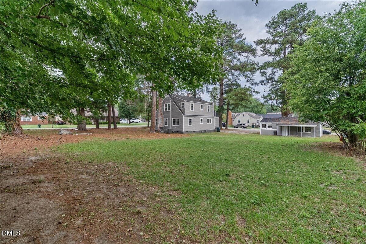 16-DSC03563 - 400 Rapids Street, Roanoke Rapids, NC 27870