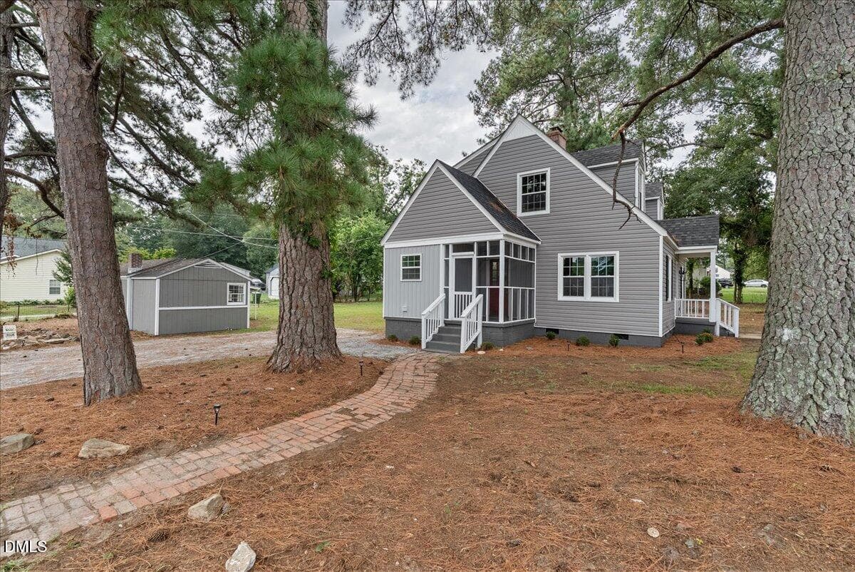 20-DSC03575 - 400 Rapids Street, Roanoke Rapids, NC 27870