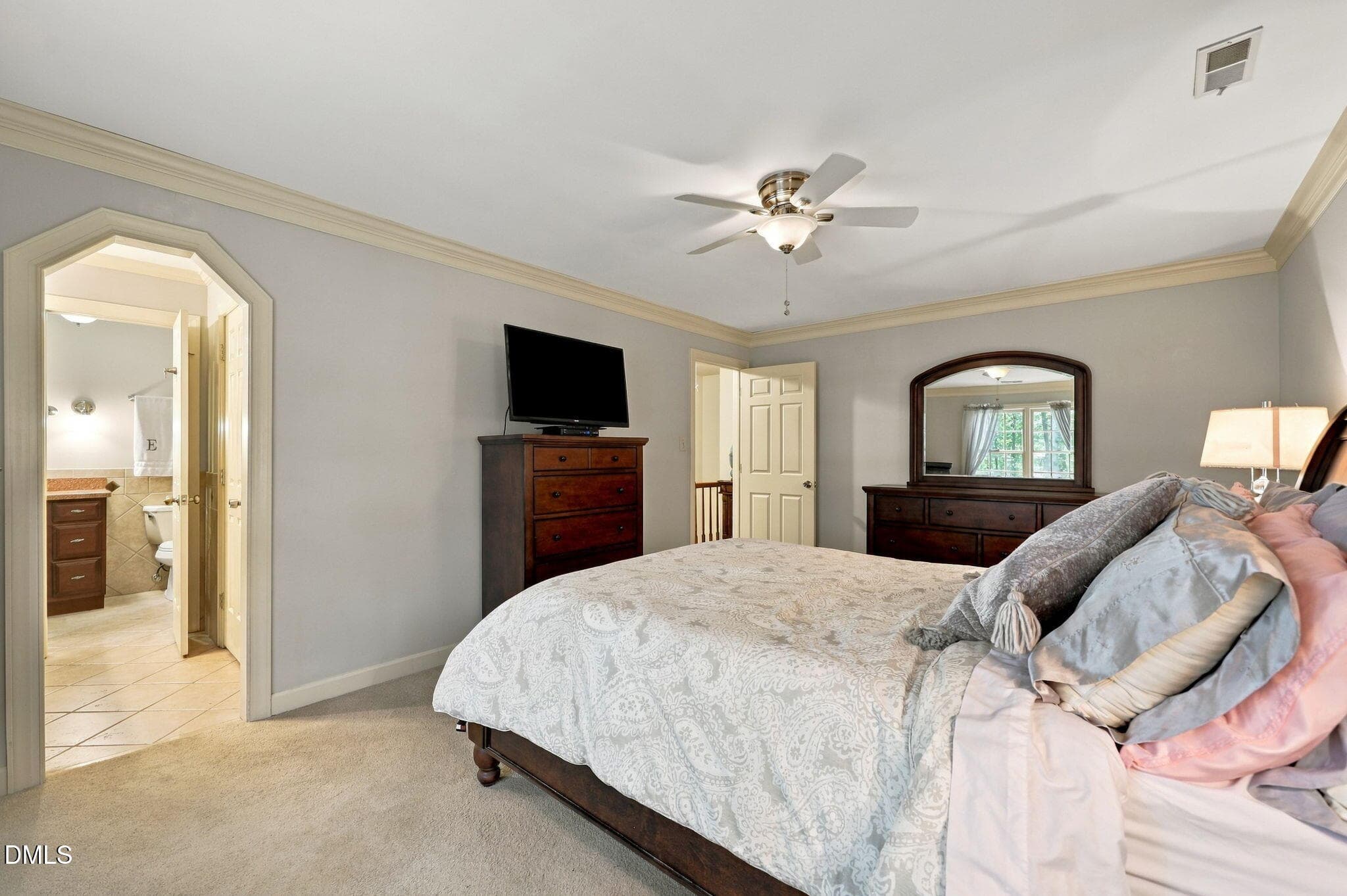 10-web-or-mls-IMG_7346_edit - 8424 Running Cedar Trail, Raleigh, NC 27615