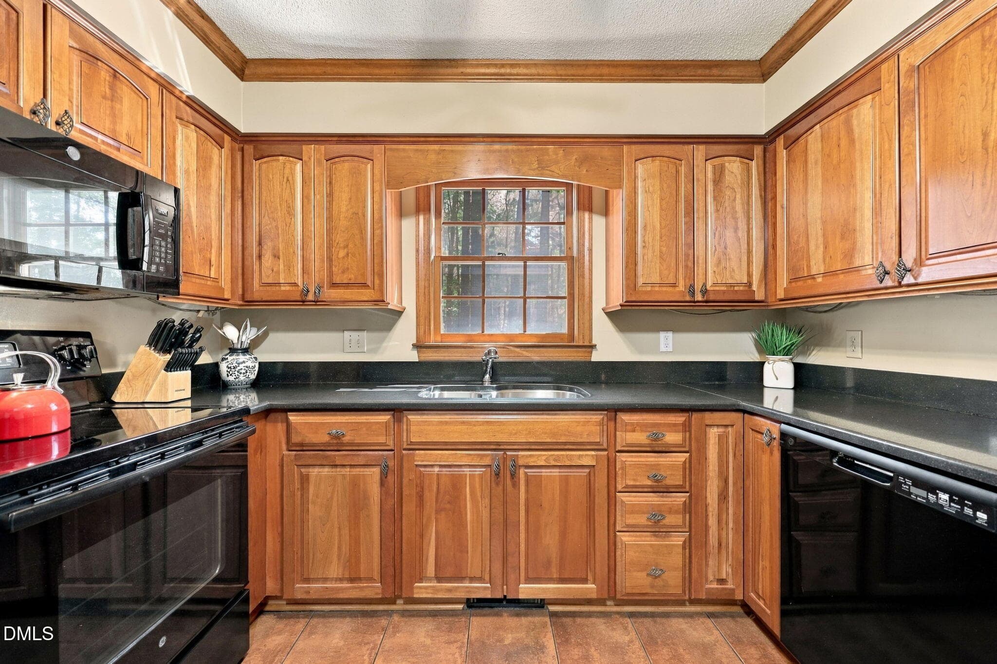 30-web-or-mls-IMG_7412 - 8424 Running Cedar Trail, Raleigh, NC 27615