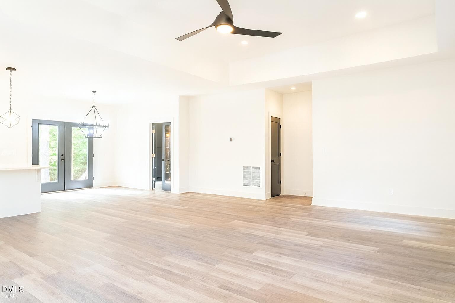 Living room - 210 Nicks Street, Graham, NC 27253