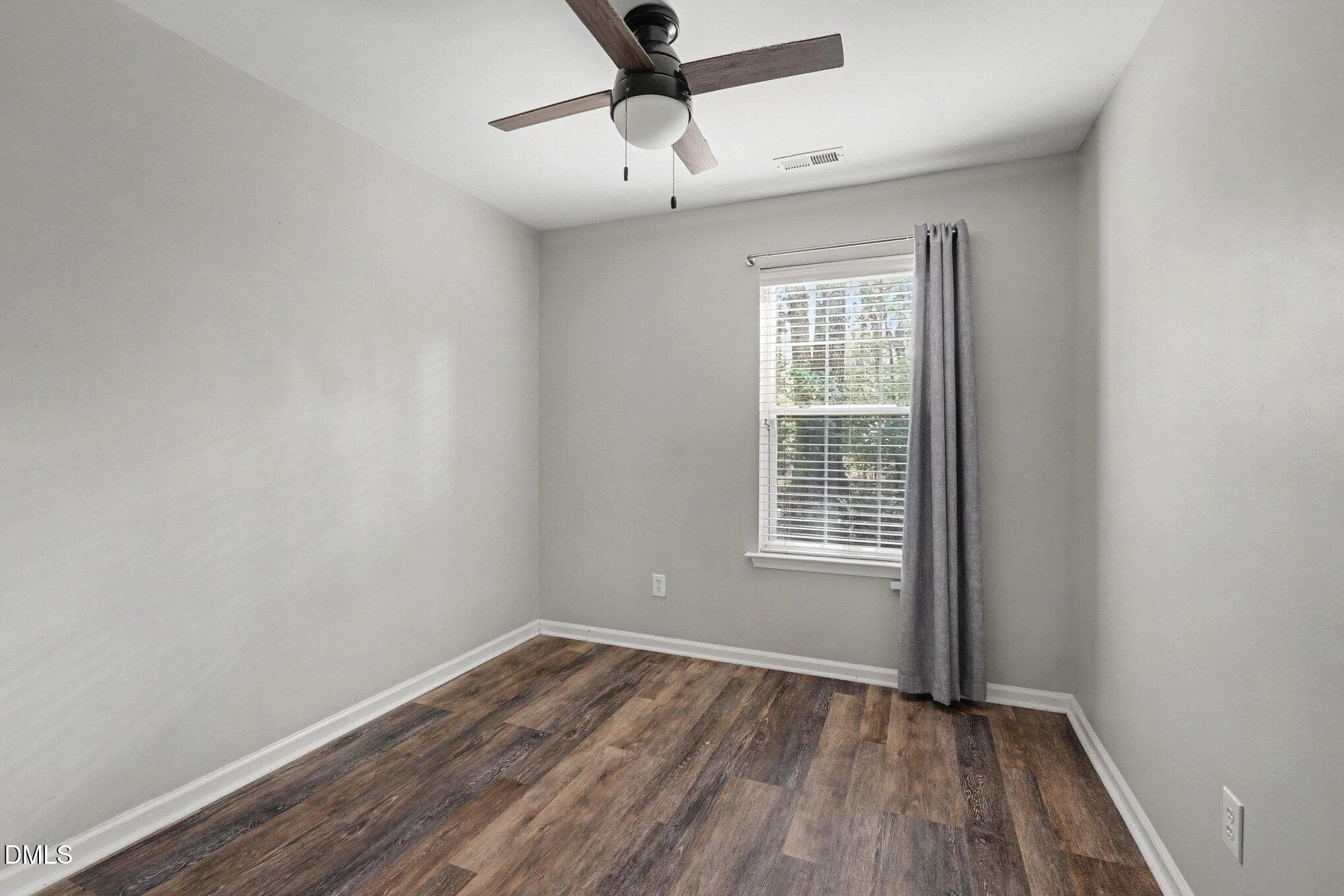 009_file_4354 - 4002 Lillington Drive, Durham, NC 27704
