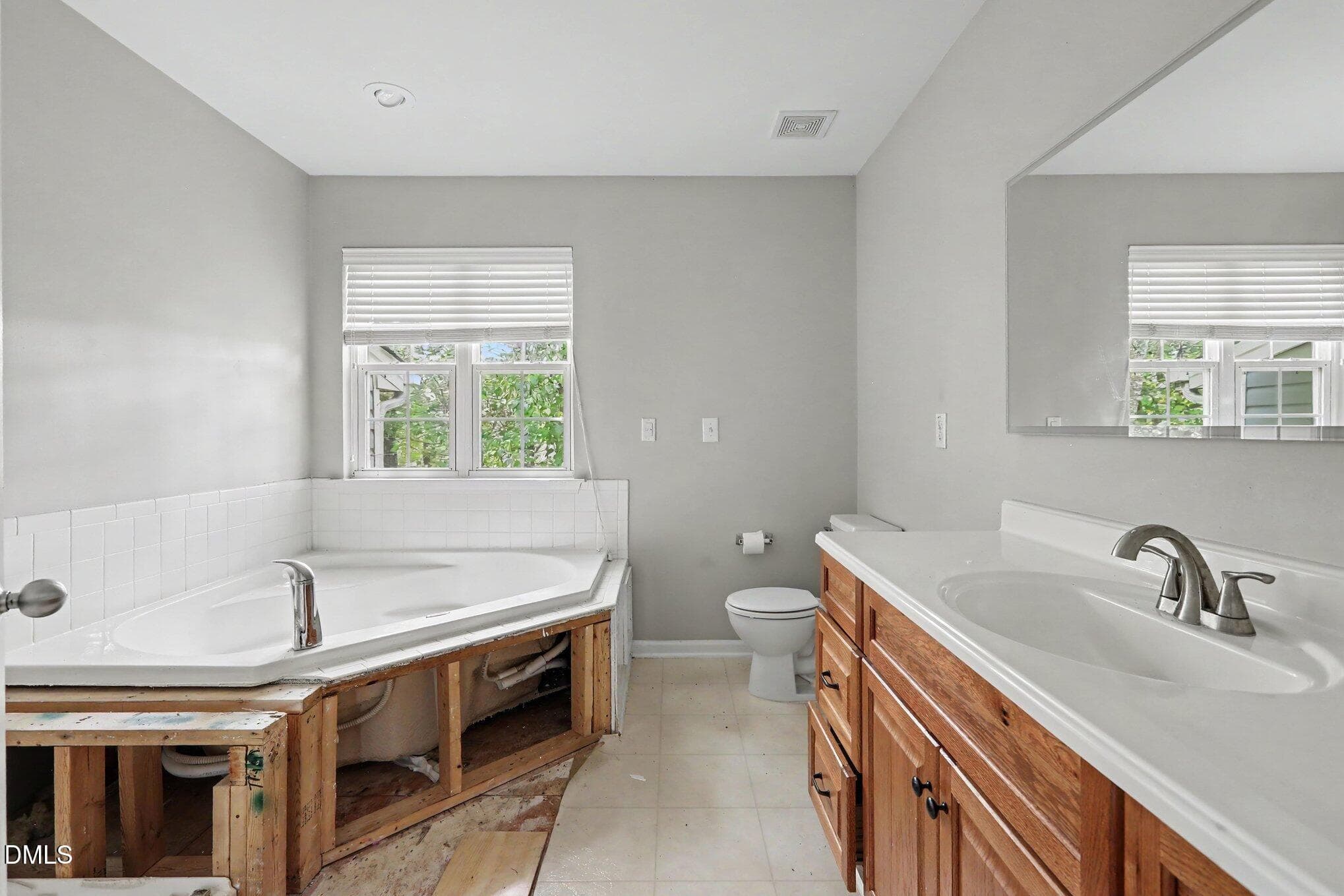 026_file_6468 - 4002 Lillington Drive, Durham, NC 27704