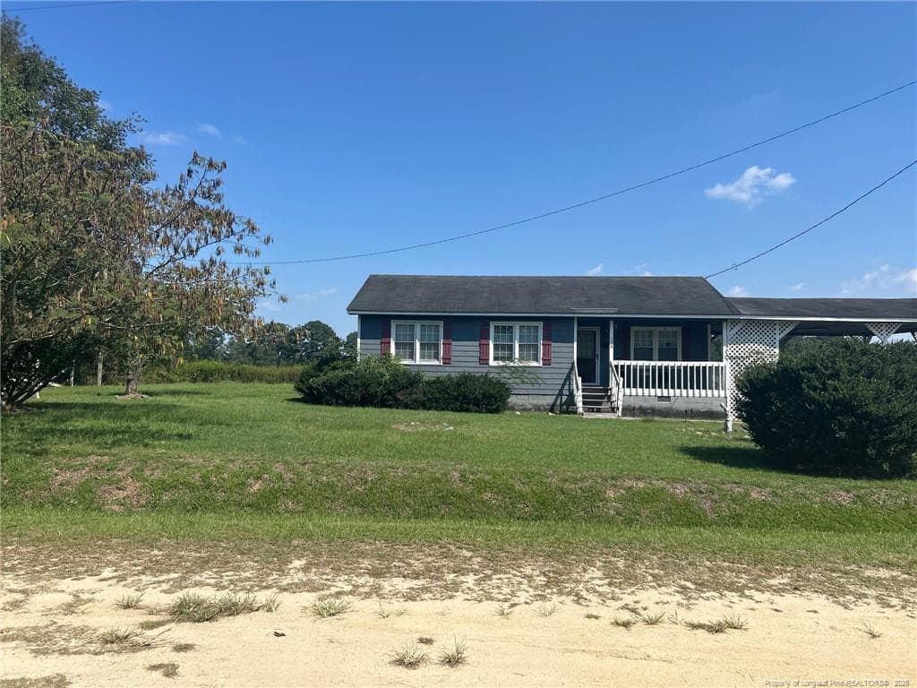 Photo 3 - 178 Sunshine Lane, Clinton, NC 28328