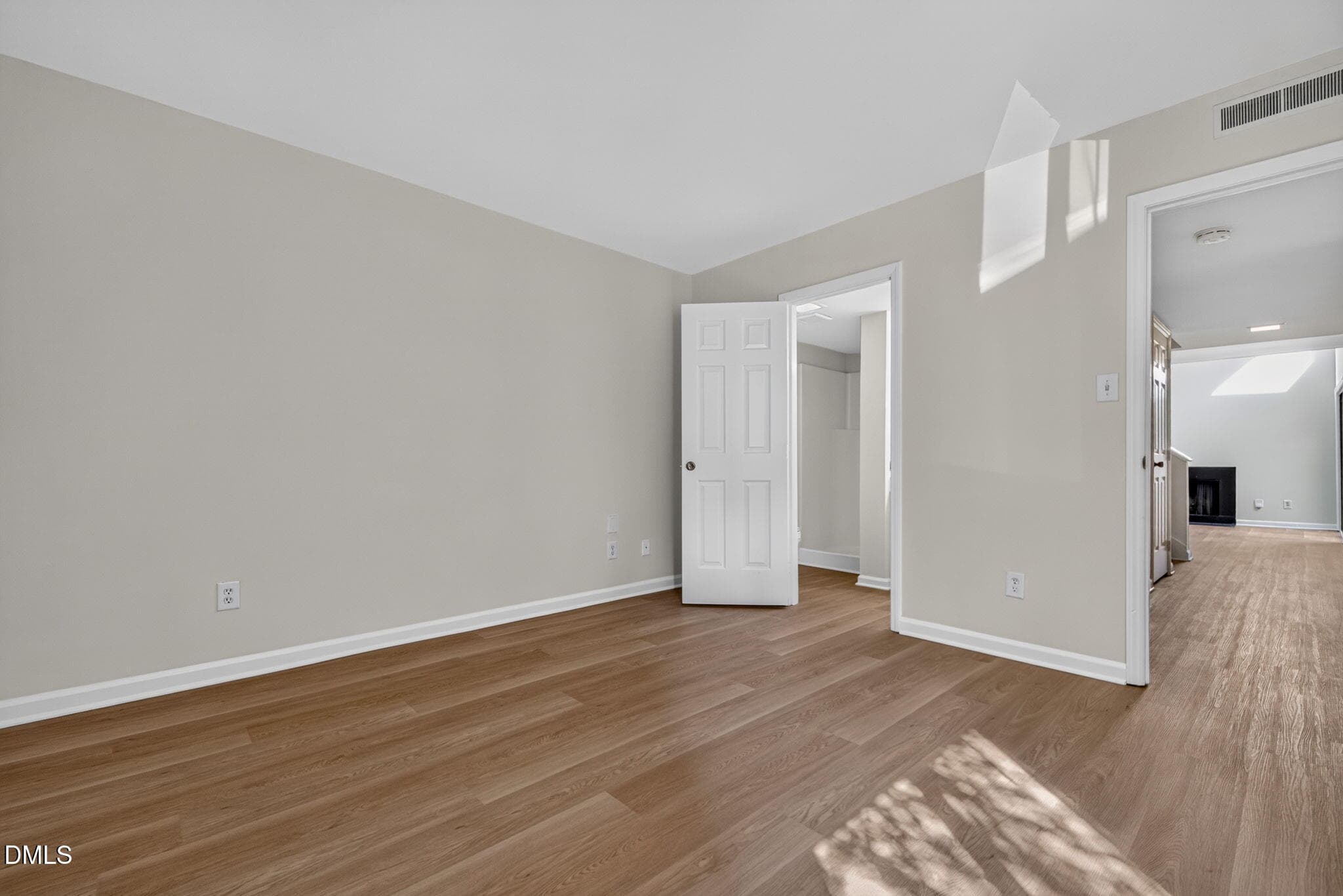 20-web-or-mls-4101 Five Oaks Dr - 20 - 4101 Five Oaks Drive 32, Durham, NC 27707