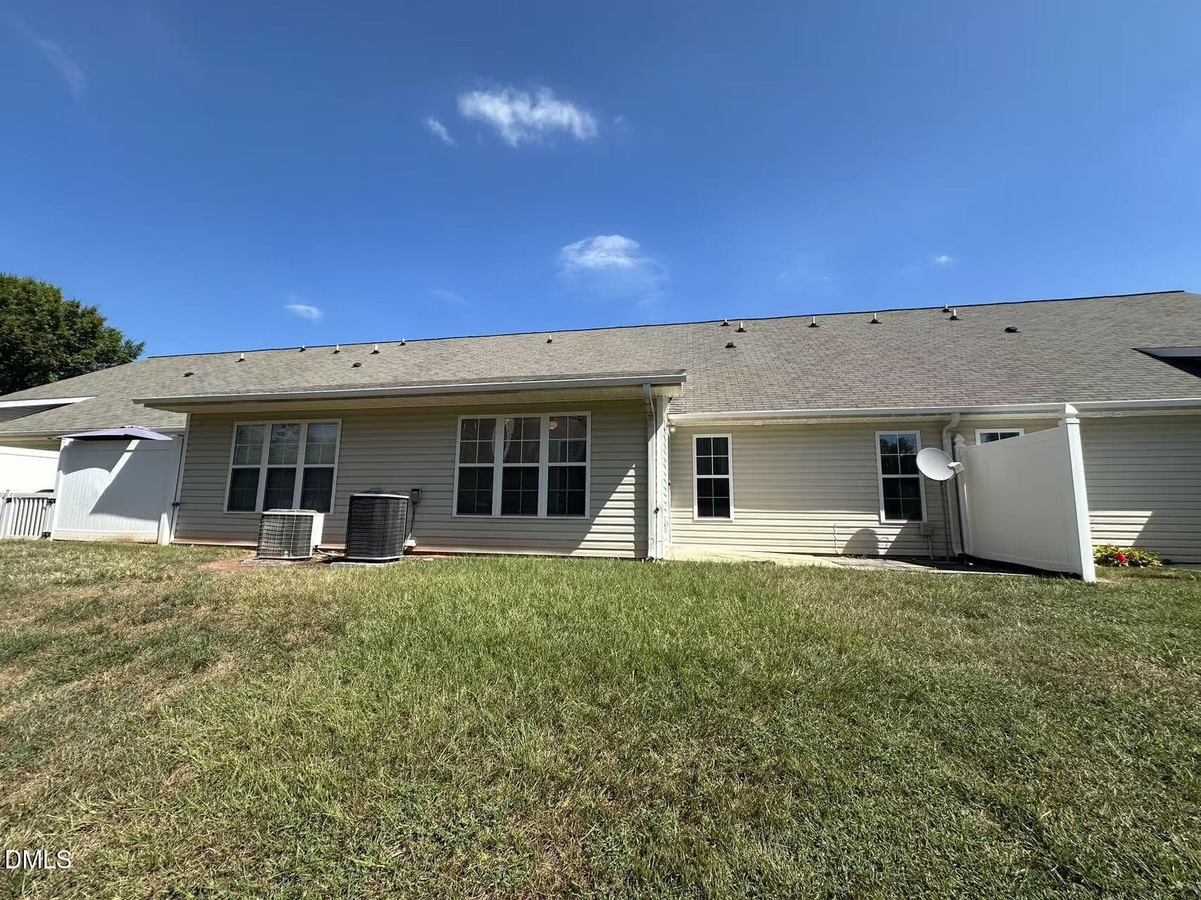 11 - 11391 Involute Place 101, Raleigh, NC 27617