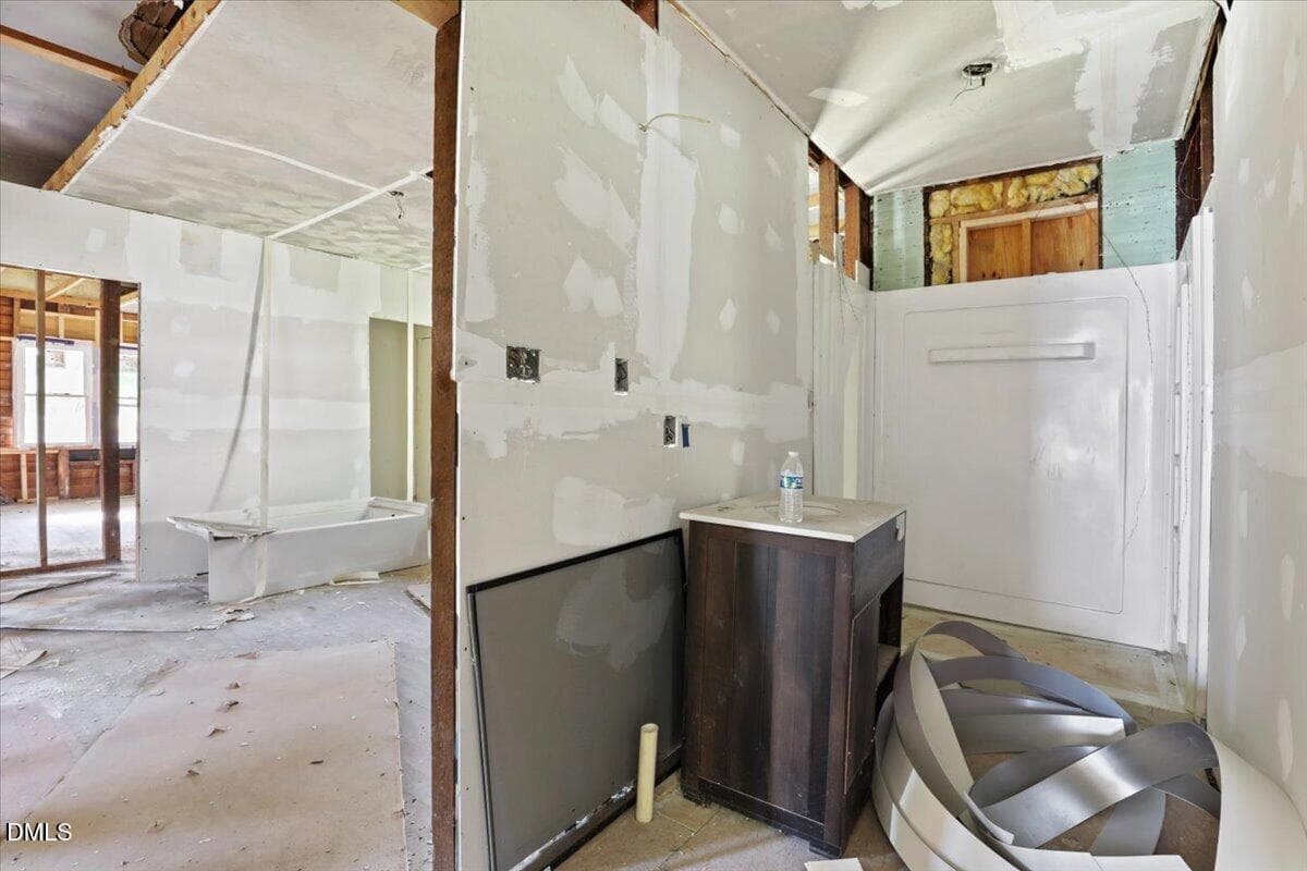 15-117 S Georgia Ave-15 - 117 S Georgia Avenue, Goldsboro, NC 27530