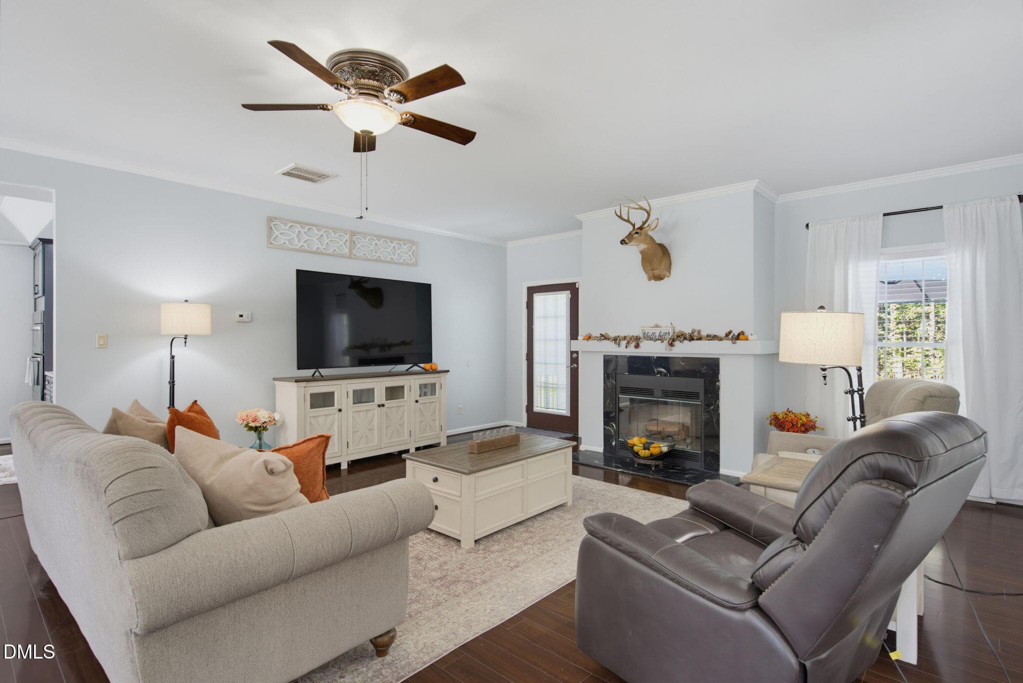 Living Room - 705 Thanksgiving Fire Road, Selma, NC 27576