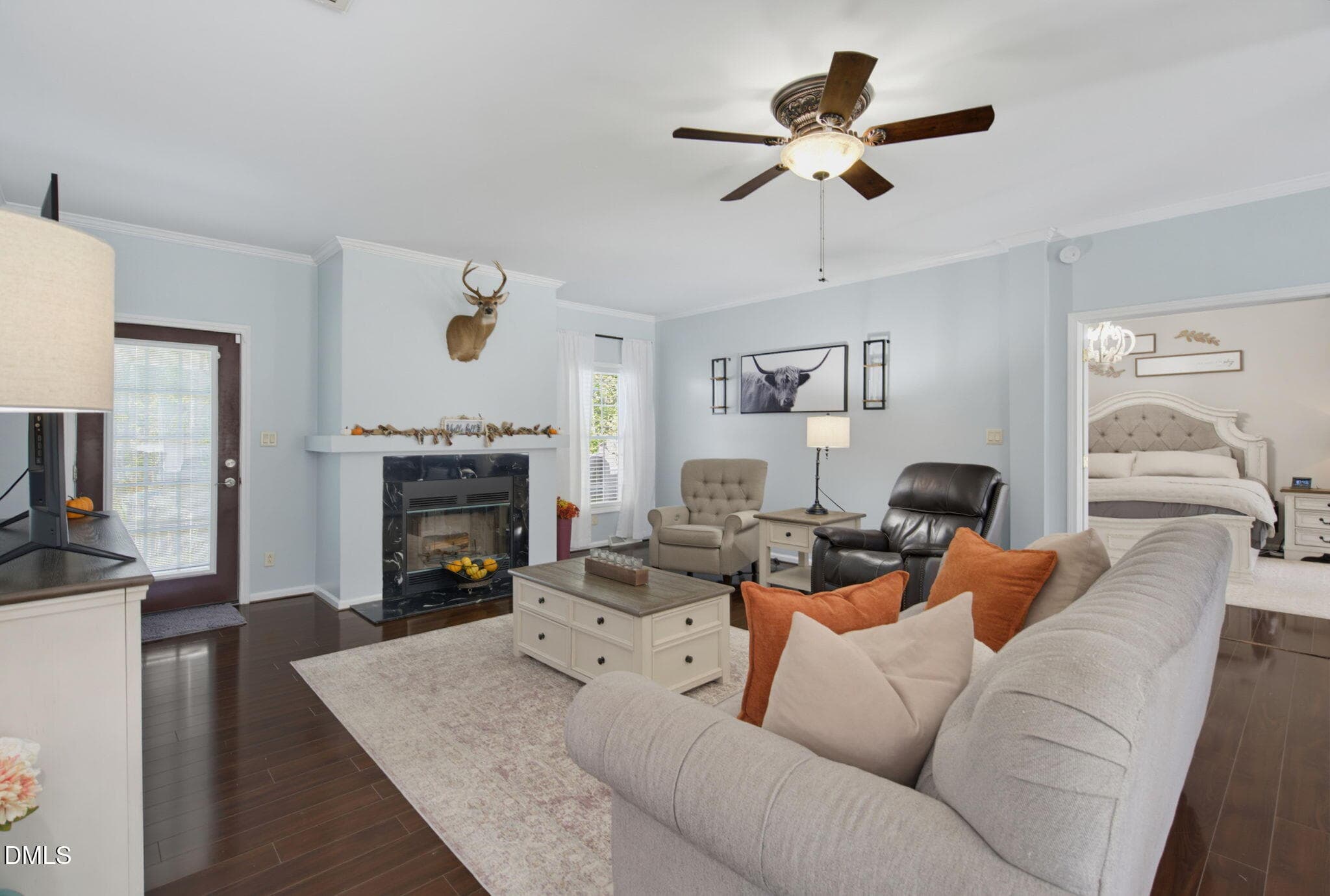 Living Room - 705 Thanksgiving Fire Road, Selma, NC 27576