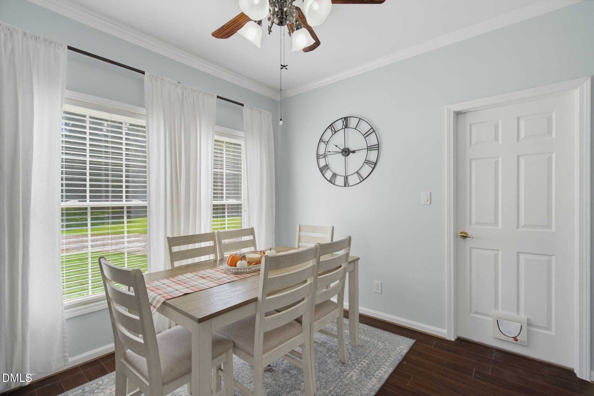 Breakfast Area - 705 Thanksgiving Fire Road, Selma, NC 27576