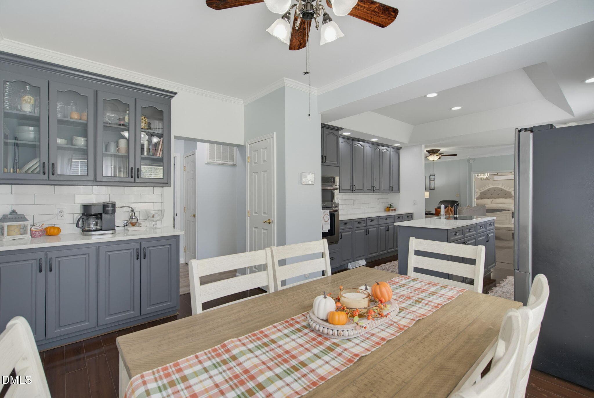 Breakfast Area - 705 Thanksgiving Fire Road, Selma, NC 27576