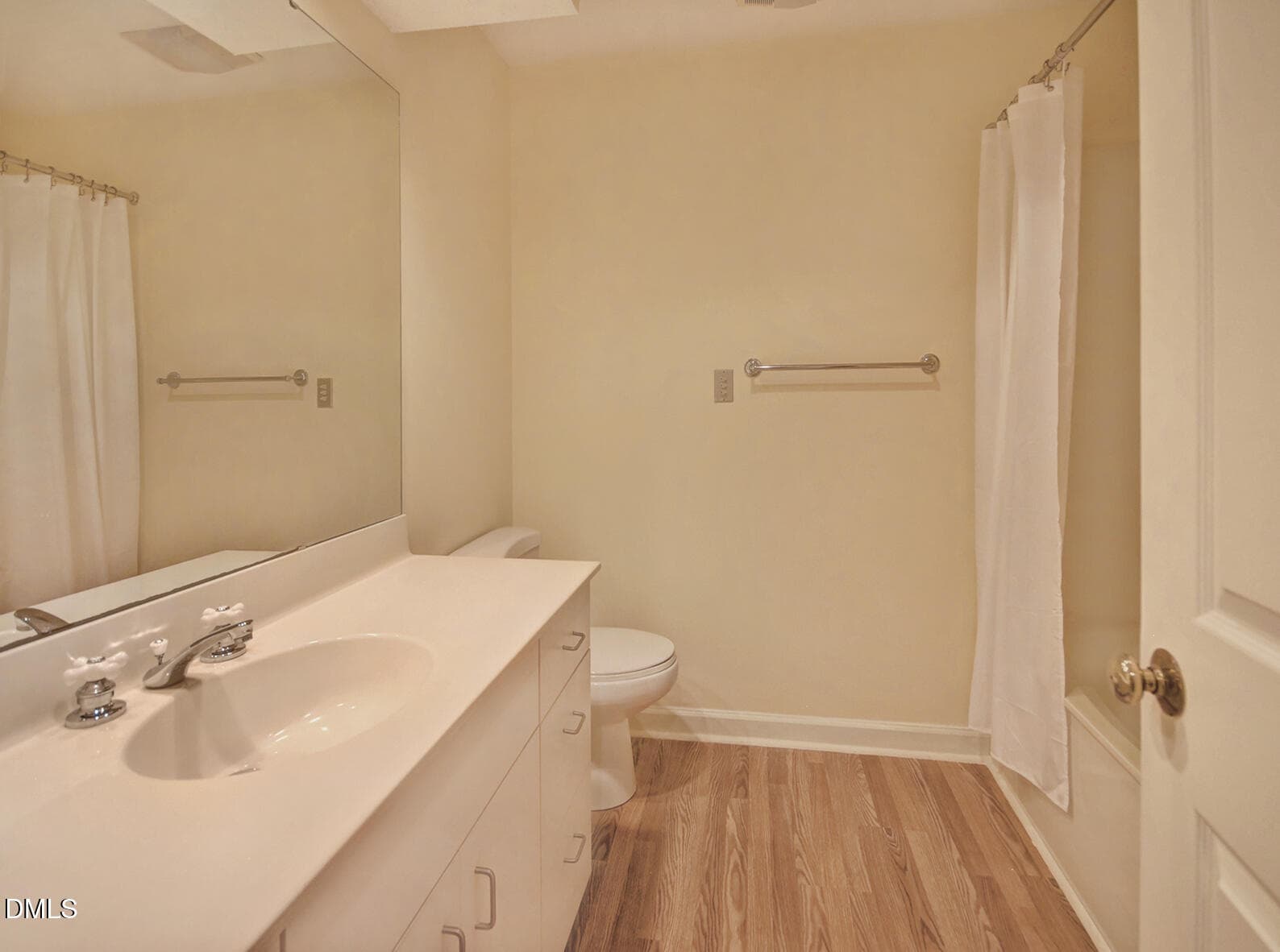 Full Bath - 464 Beechmast, Pittsboro, NC 27312