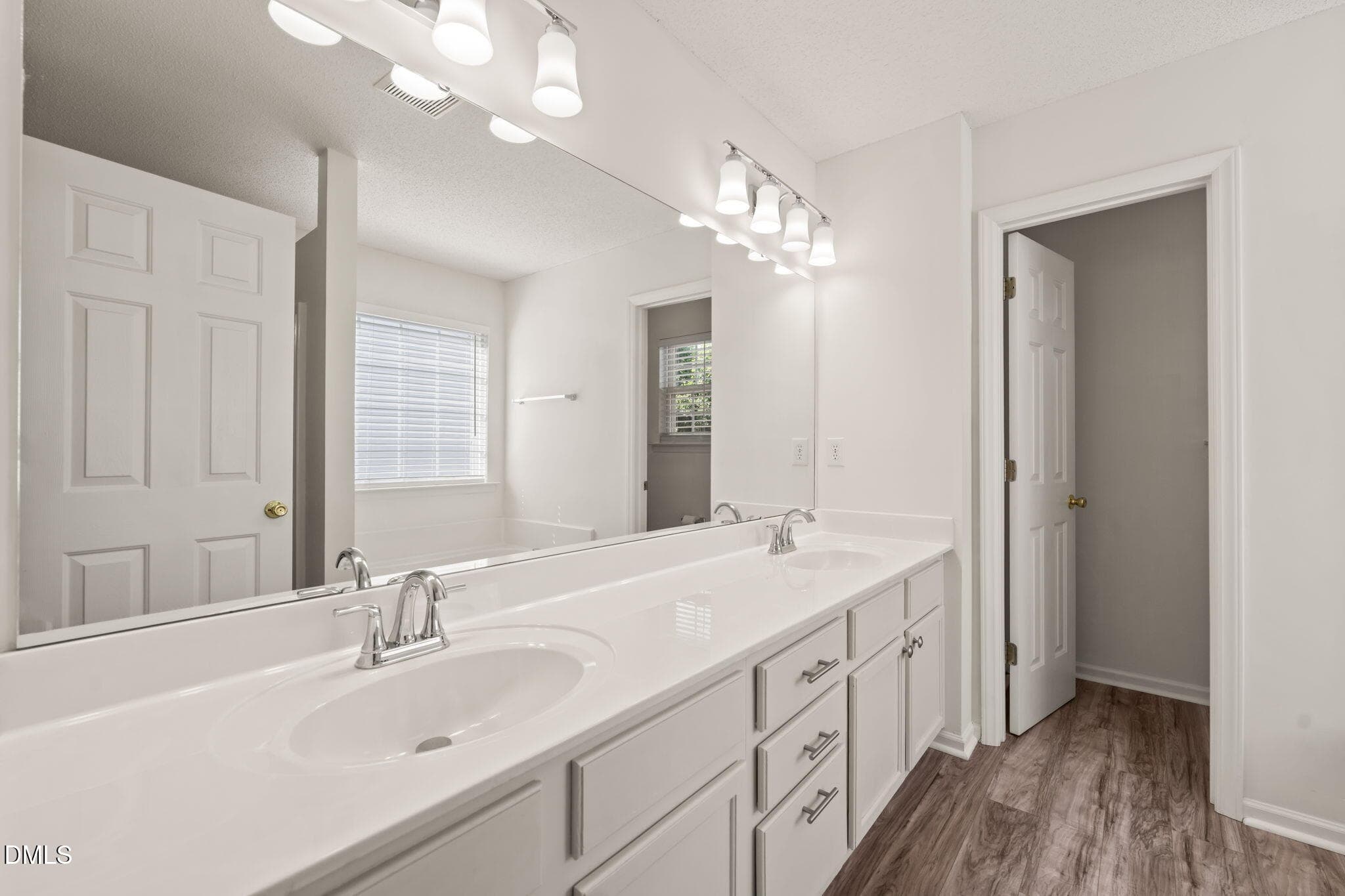 Owner's Bath - 7504 Brighton Village Drive, Raleigh, NC 27616