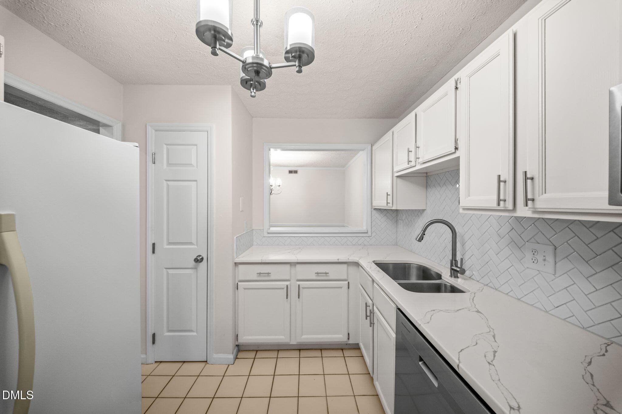 Kitchen - 103 Autumn Chase Drive, Raleigh, NC 27613