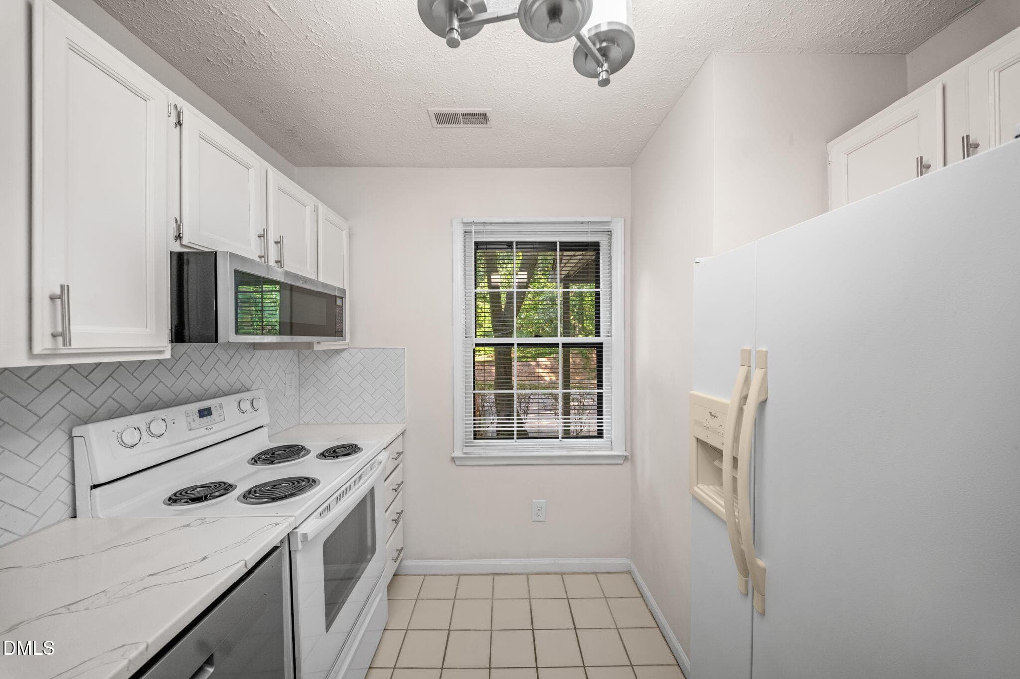 Kitchen - 103 Autumn Chase Drive, Raleigh, NC 27613