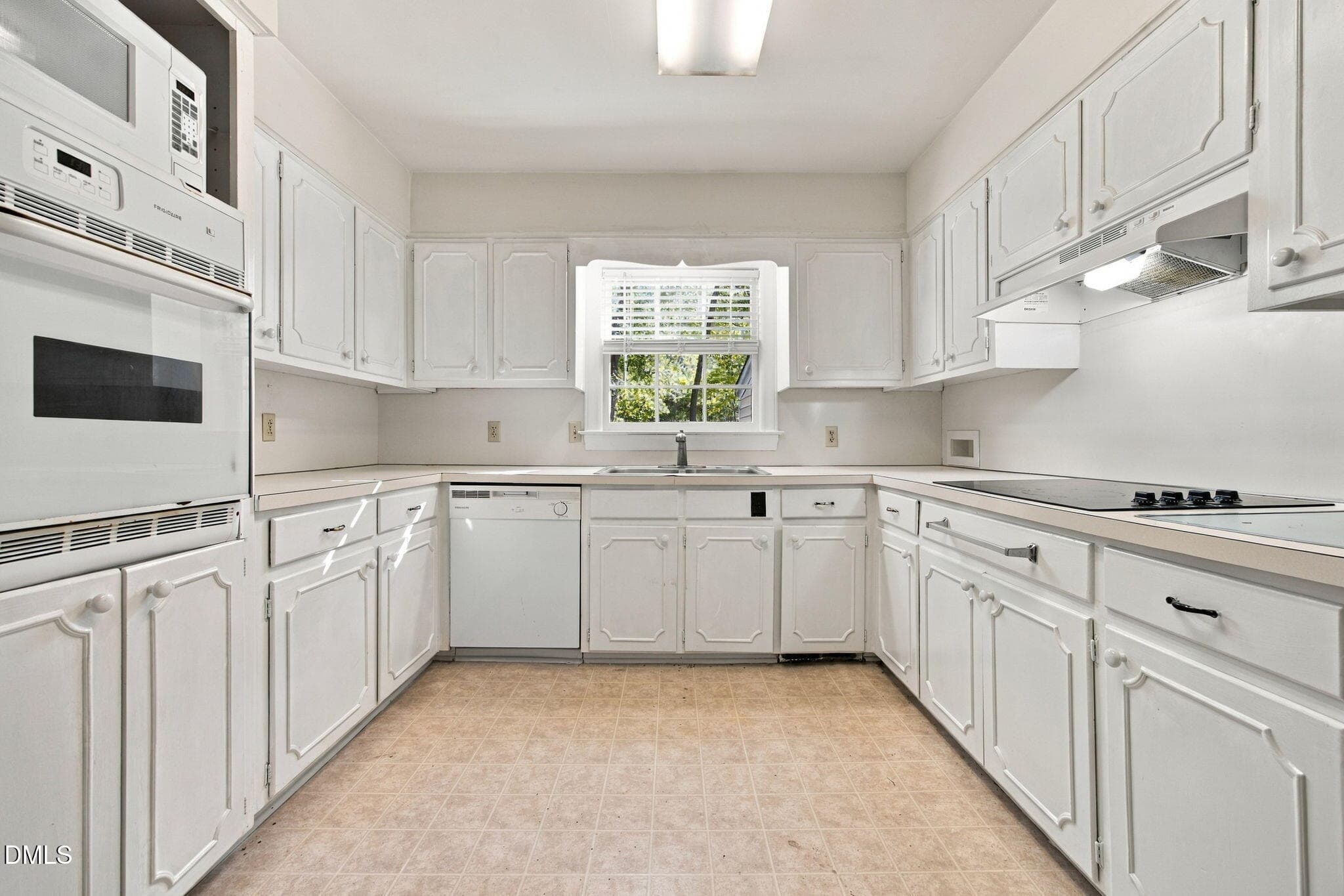30-web-or-mls-IMG_5359 - 3349 Cheswick Drive, Raleigh, NC 27609