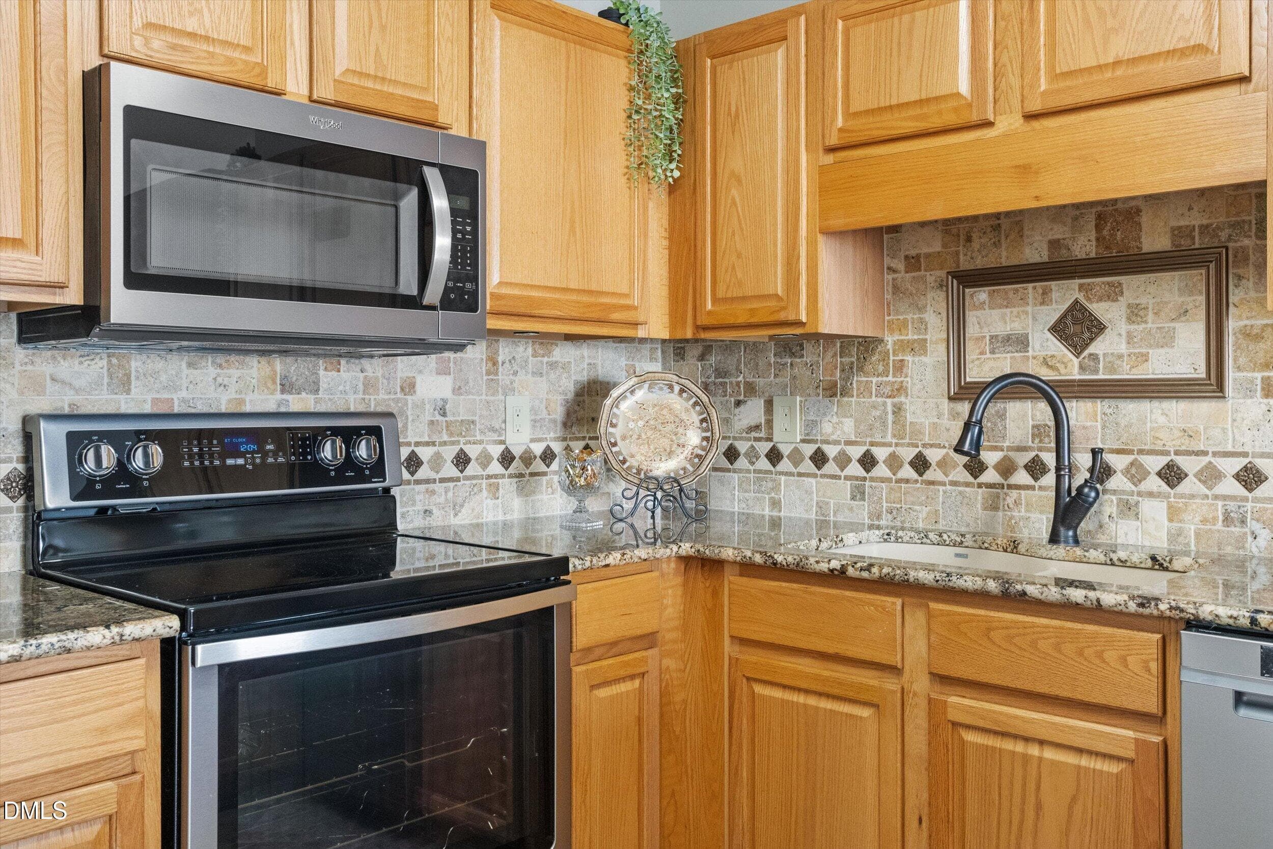 17-5501 Golden Moss Trail [3425777]_0919 - 5501 Golden Moss Trail, Raleigh, NC 27613