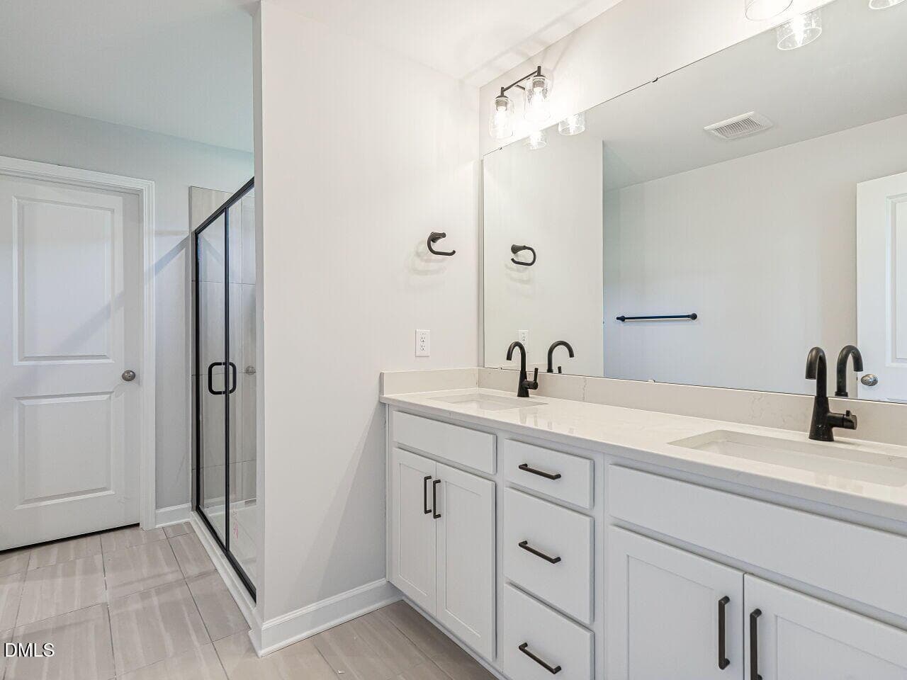 027-1280x960-primary-bath - 87 Tranquility Way, Fuquay Varina, NC 27526