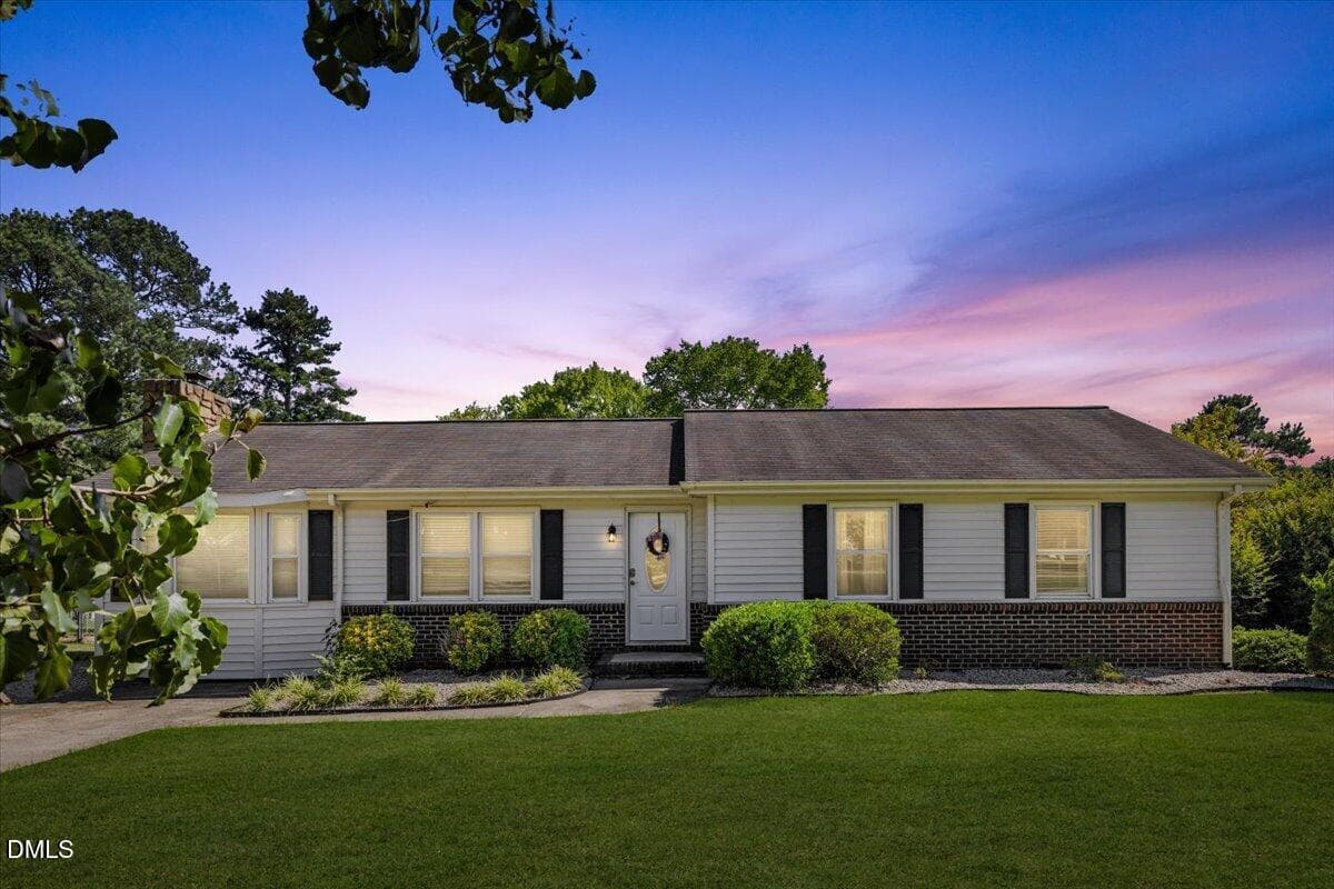 01-204 Barwick Way - 204 Barwick Way, Knightdale, NC 27545