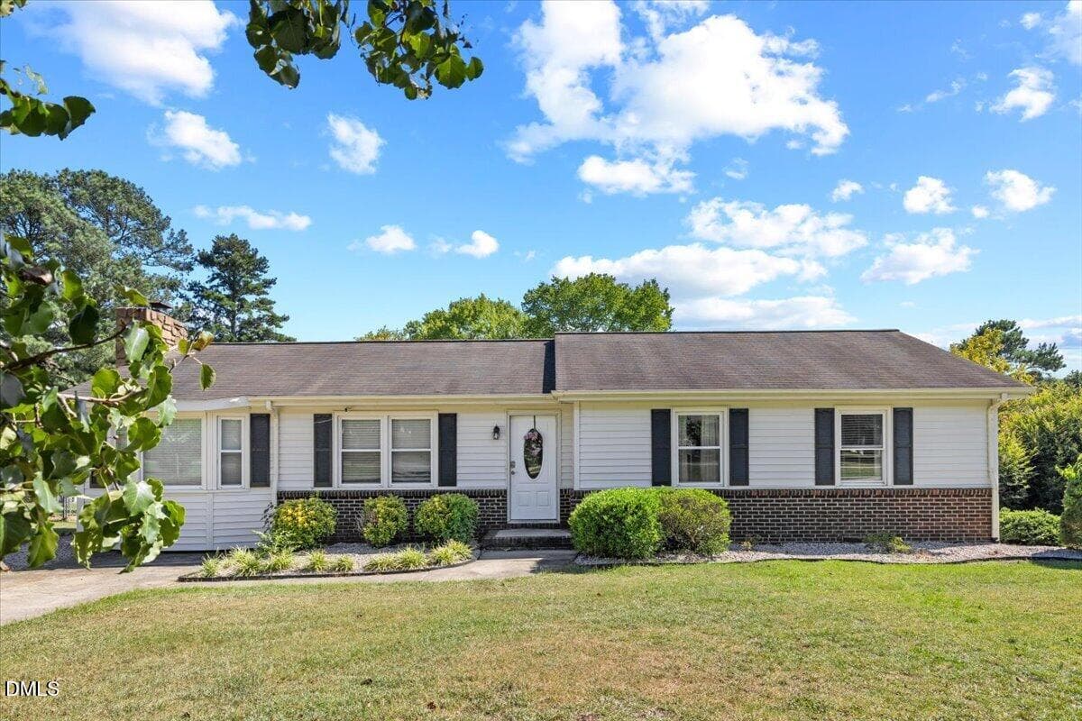 03-204 Barwick Way - 204 Barwick Way, Knightdale, NC 27545