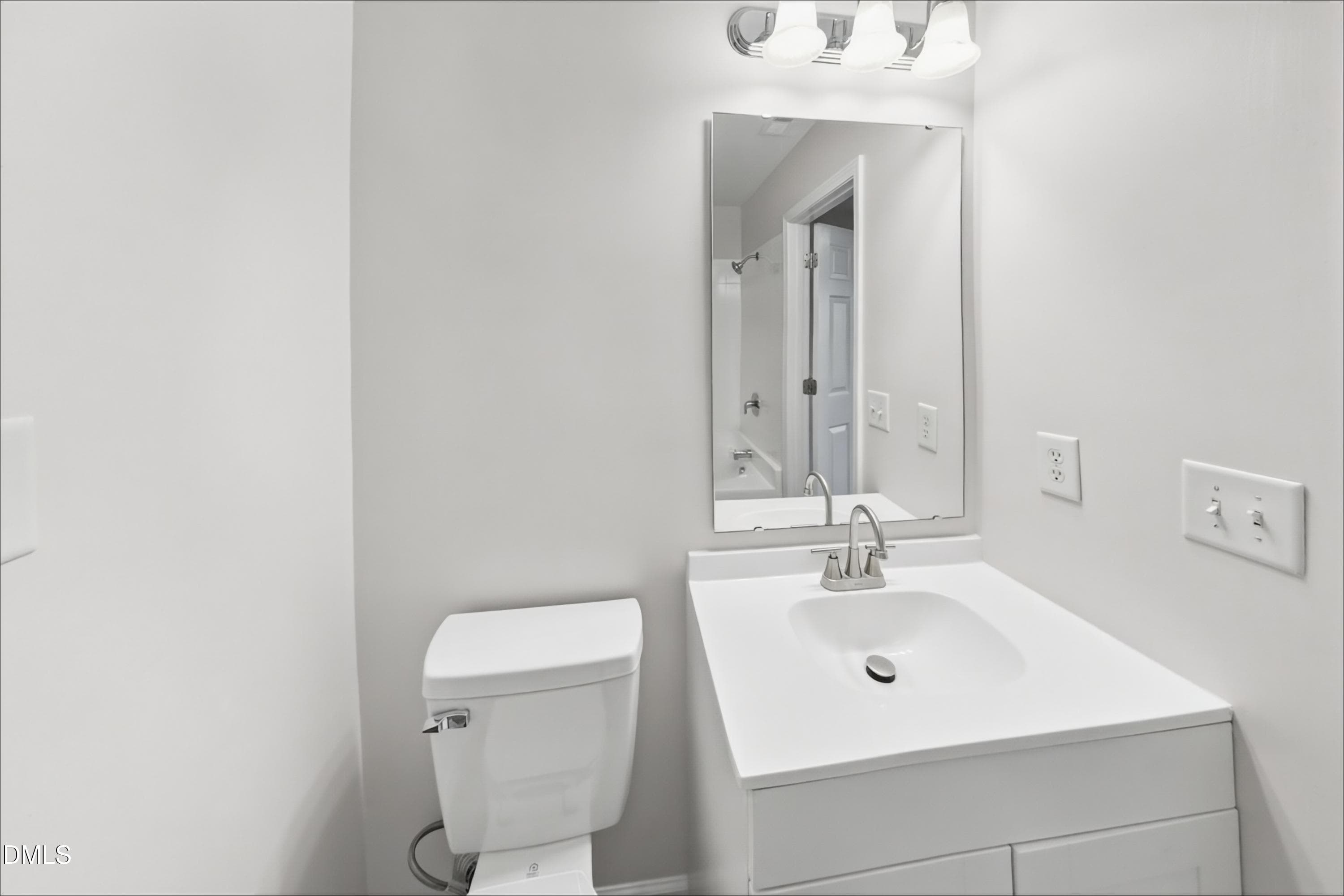 13_Primary_Bathroom-01 - 906 Statler Drive, Durham, NC 27703