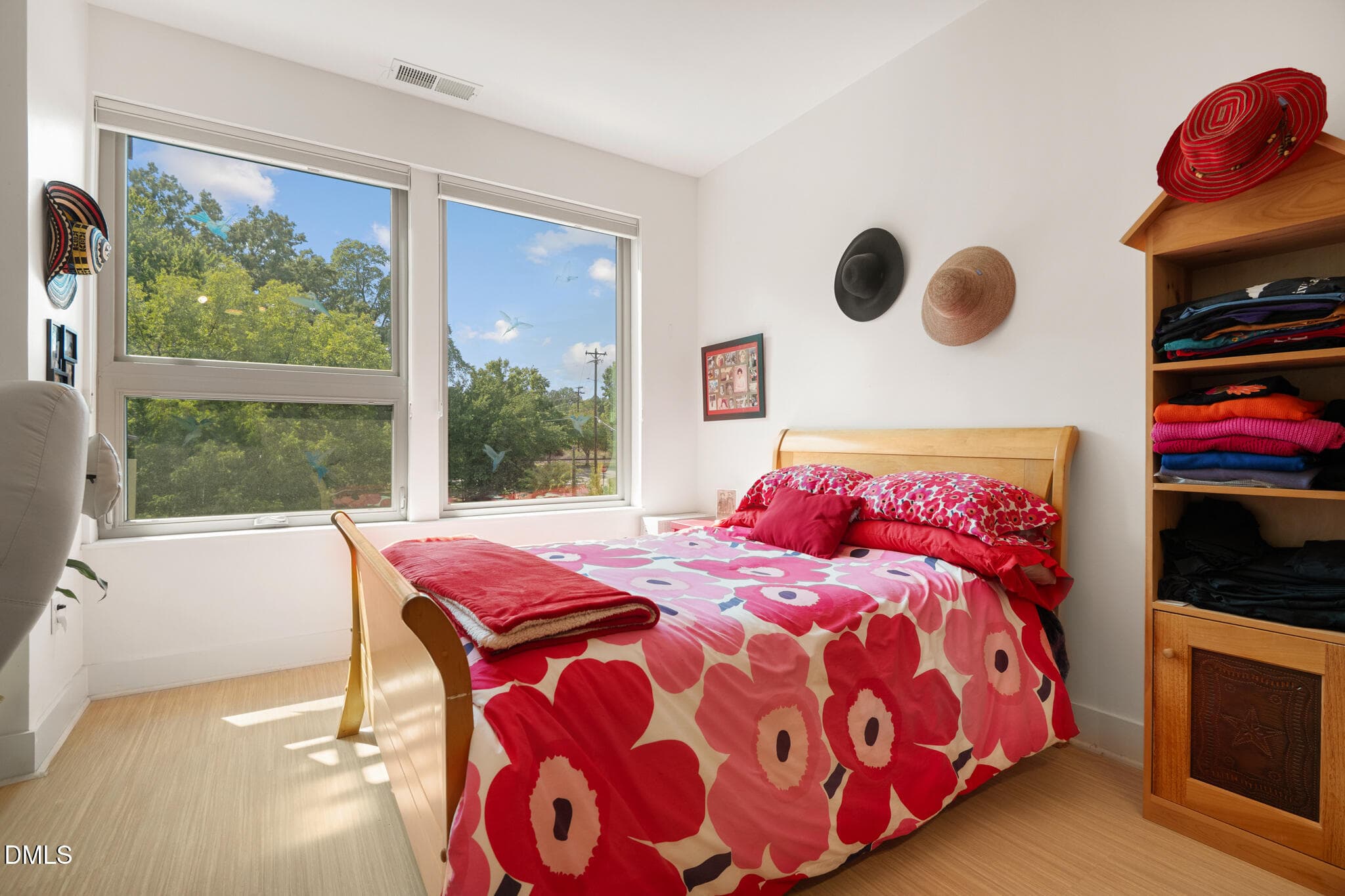 Studio Bedroom - 610 Trent Drive 302, Durham, NC 27705