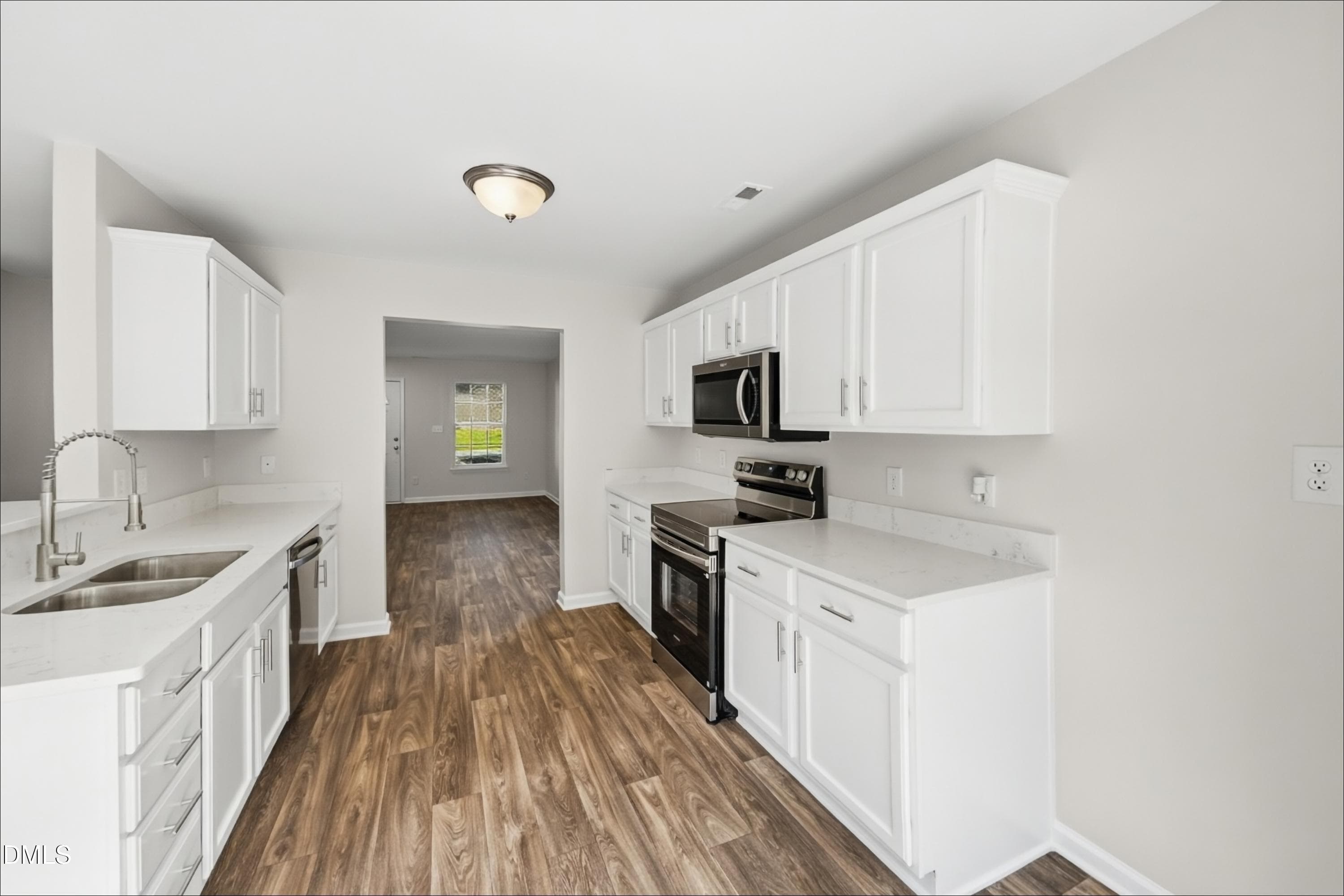 07_Kitchen-01 - 906 Statler Drive, Durham, NC 27703