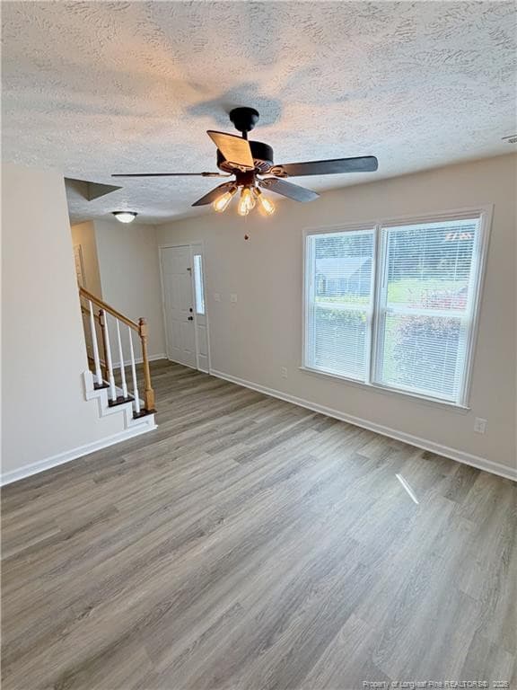 Photo 5 - 198 Oakbluff Drive, Raeford, NC 28376