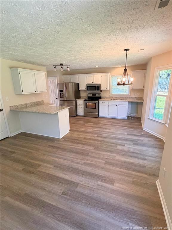 Photo 9 - 198 Oakbluff Drive, Raeford, NC 28376
