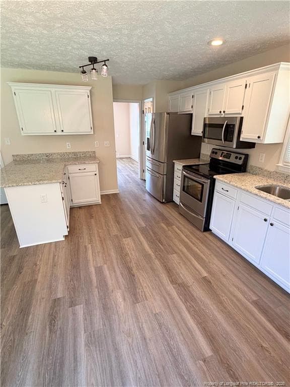 Photo 12 - 198 Oakbluff Drive, Raeford, NC 28376
