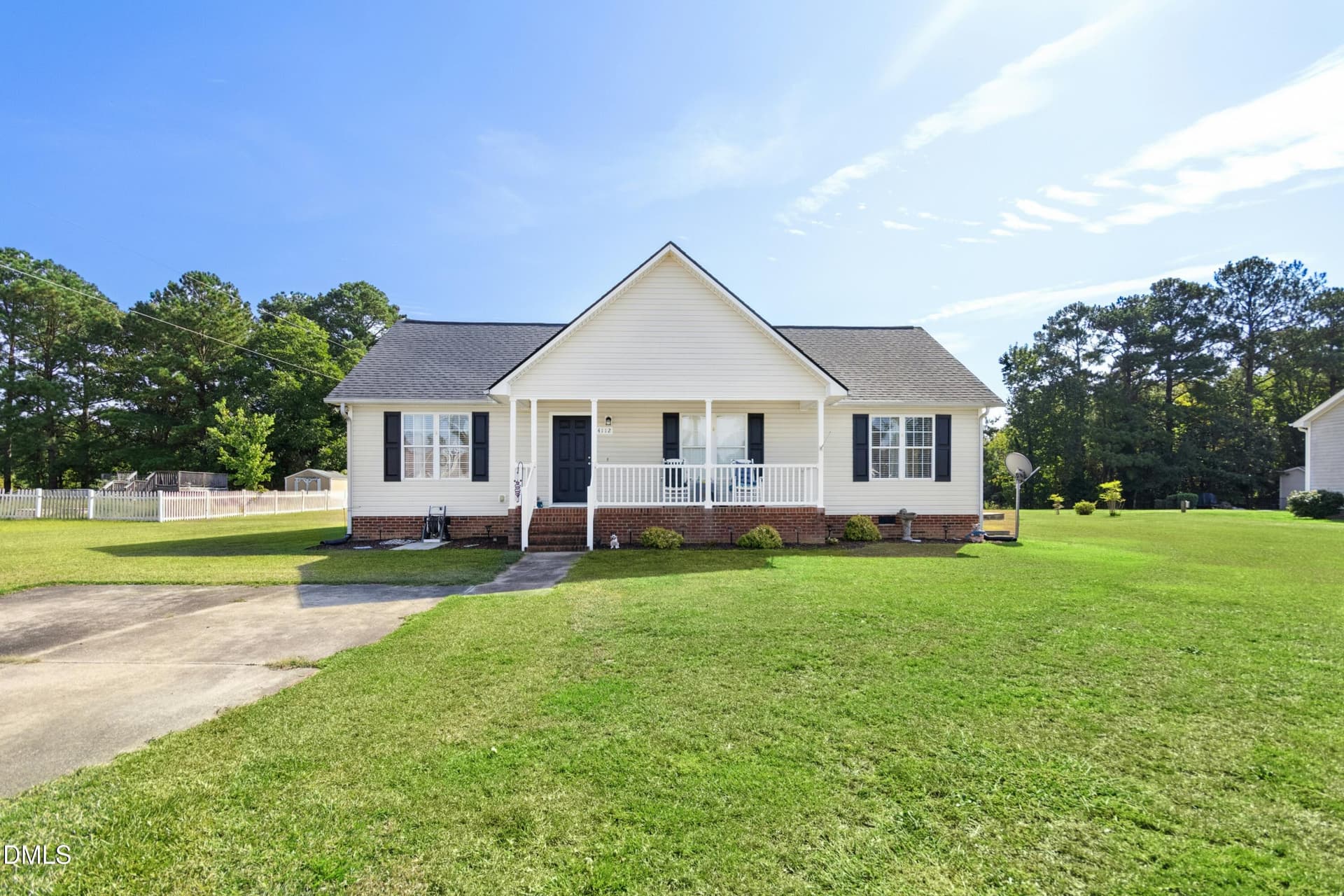 4112 Hopkins Trace Lane, Zebulon, NC 27597