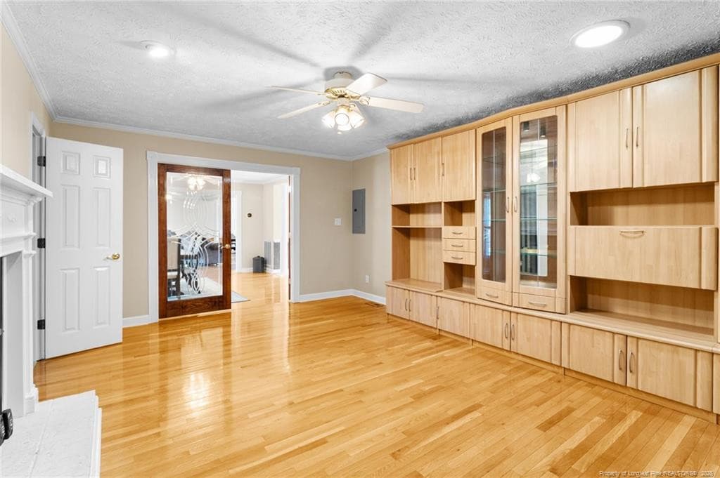 Flex space with fireplace - 1714 Joncee Drive, Eastover, NC 28312