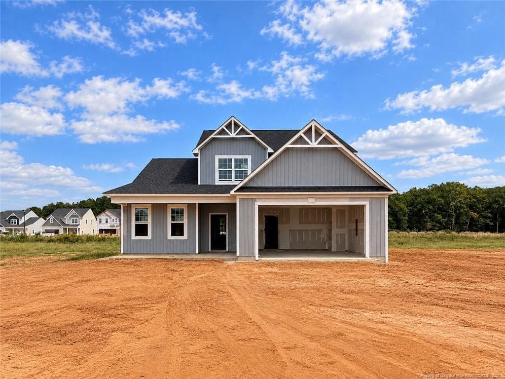 173 Pink Poplar Place, Raeford, NC 28376