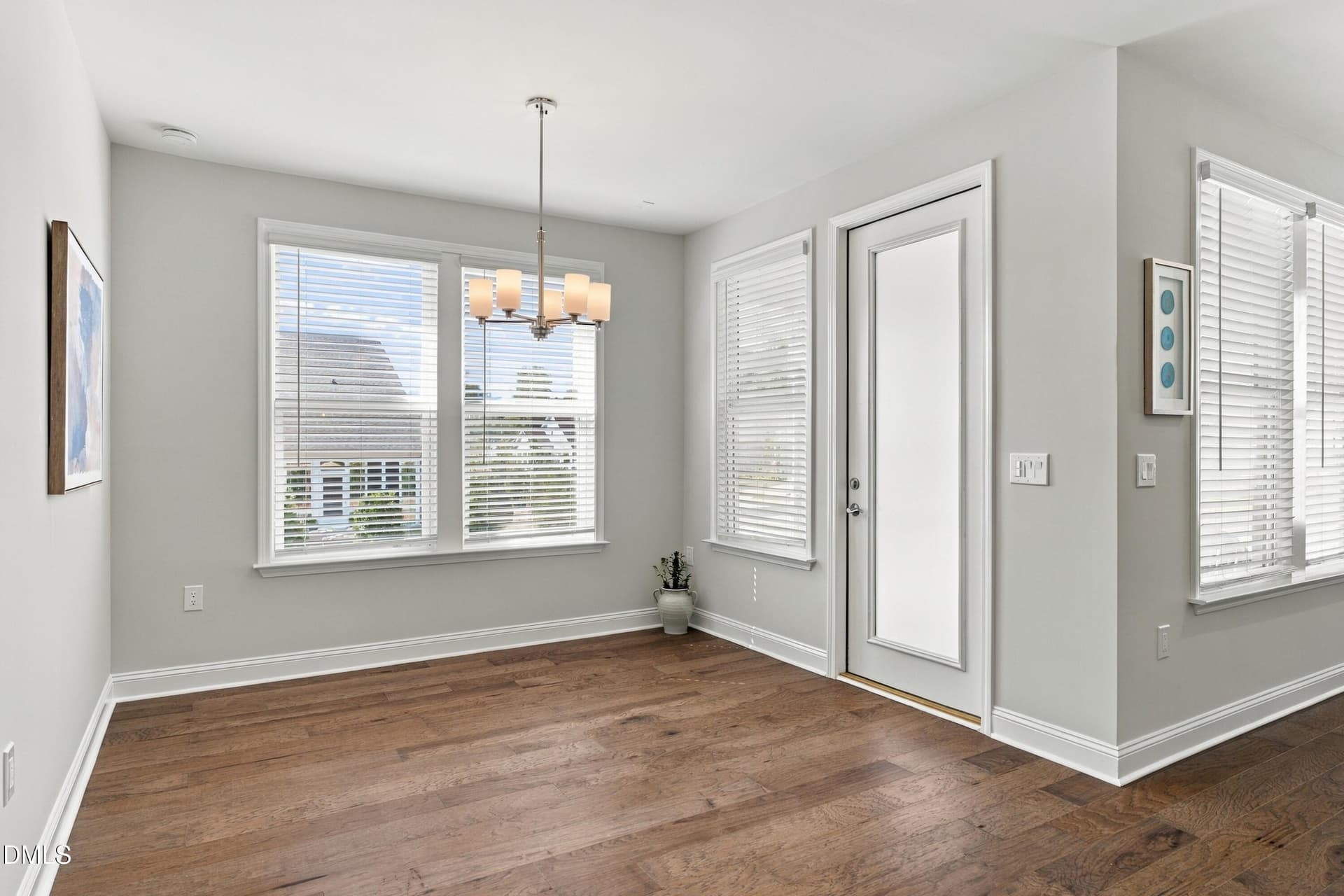 DSC08561 - 1402 Buxus Court, Fuquay Varina, NC 27526