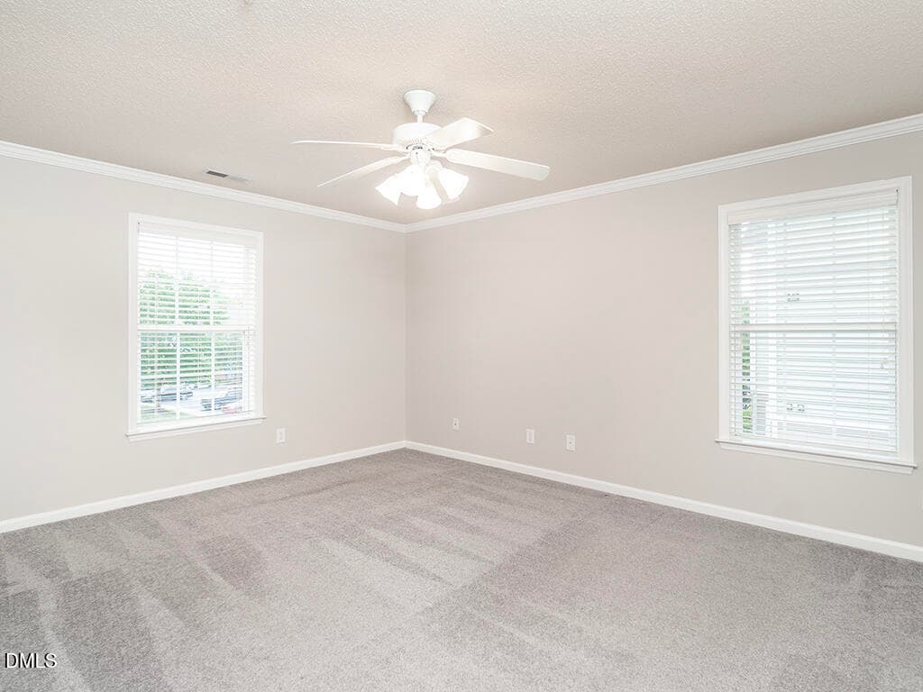 22 3479-2A_ForestdaleDr Primary1_MLS - 3479 Forestdale Drive Apt 2a, Burlington, NC 27215