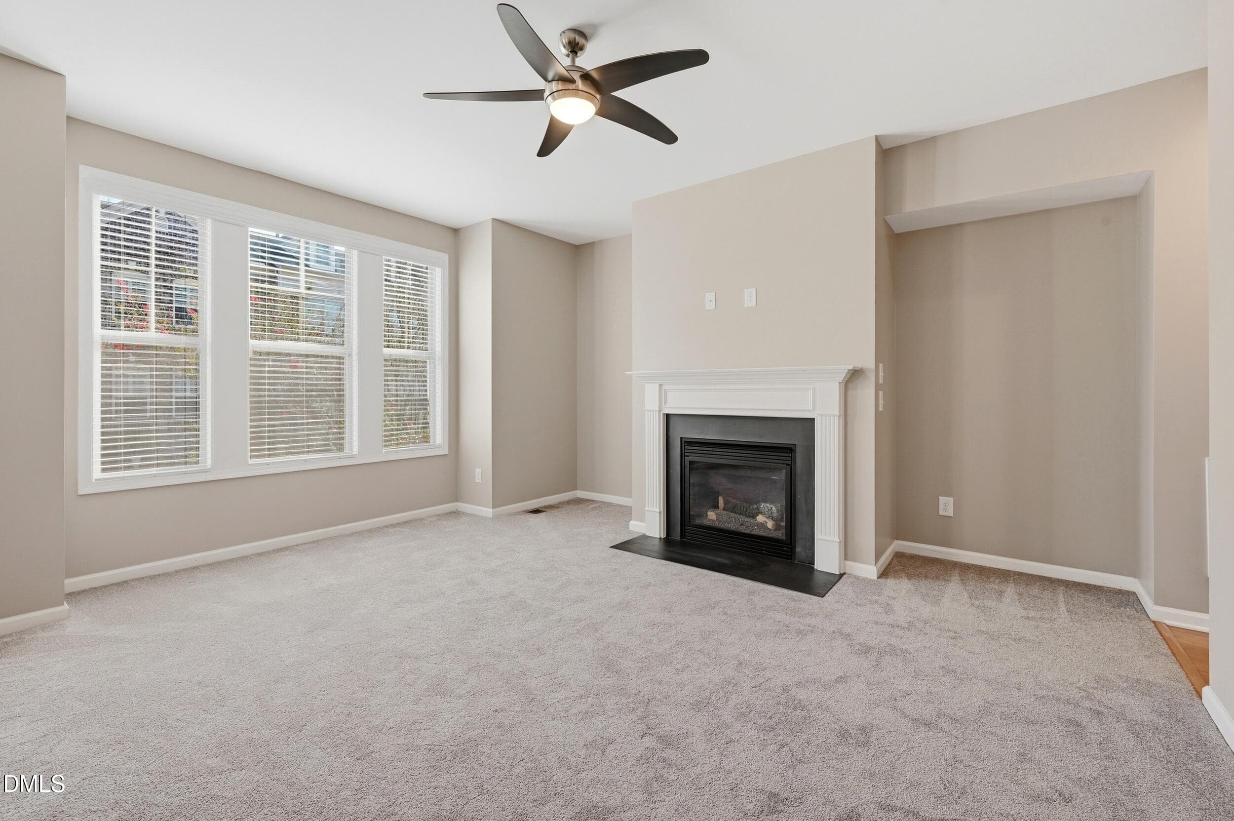 Living Room - 8331 Primanti Boulevard, Raleigh, NC 27612