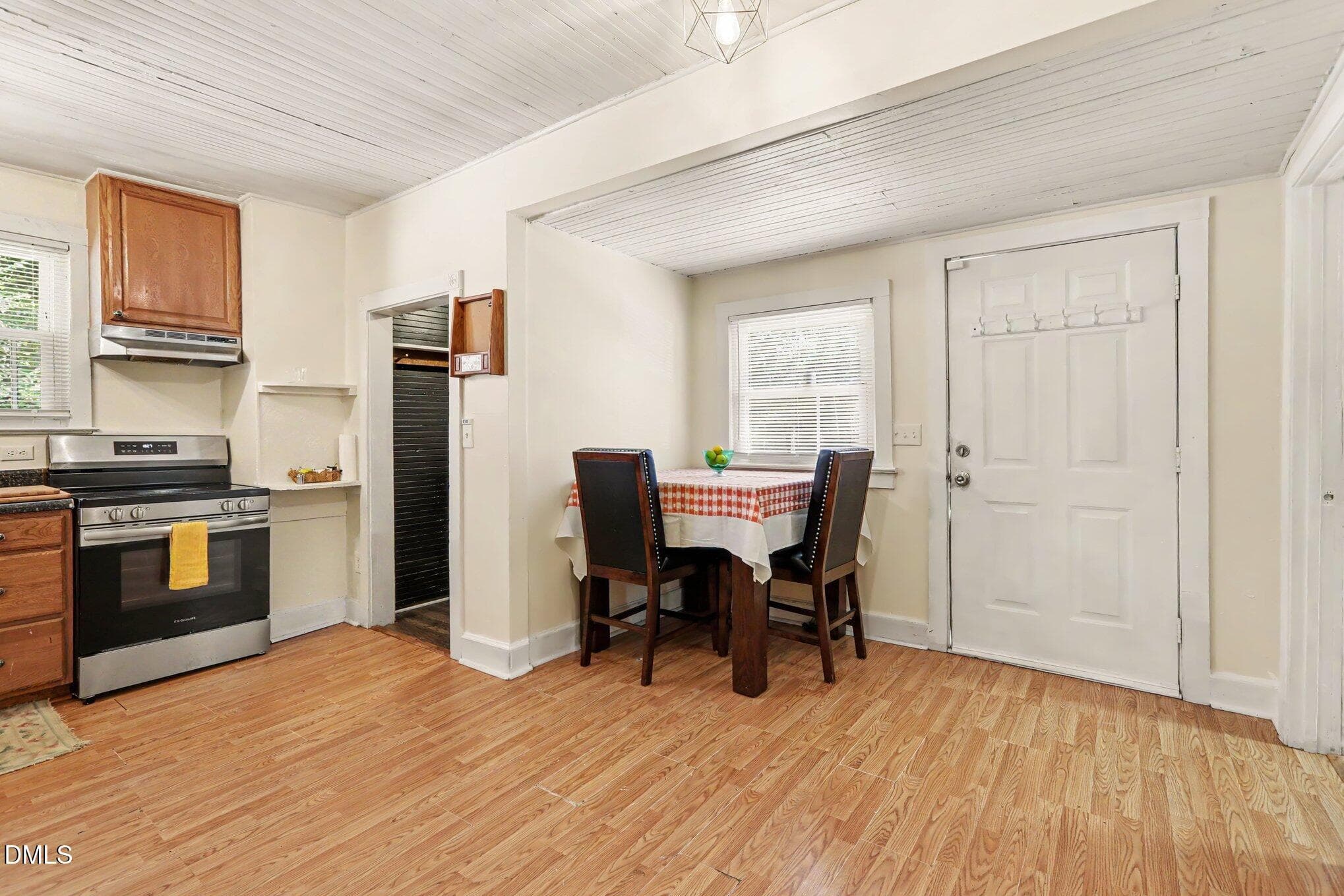 024_file_6329 - 431 Eugene Street, Durham, NC 27701