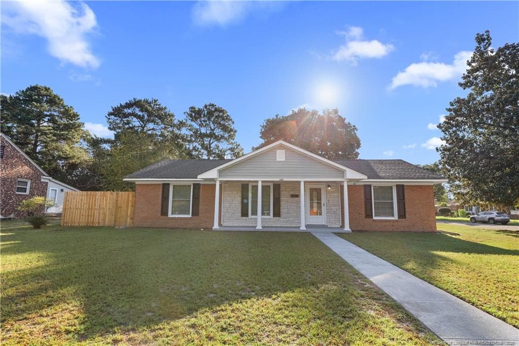 5202 Cooper Road, Fayetteville, NC 28311
