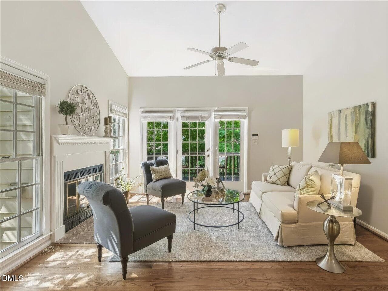 13-Living Room - 7 Kings Mount Court, Durham, NC 27713