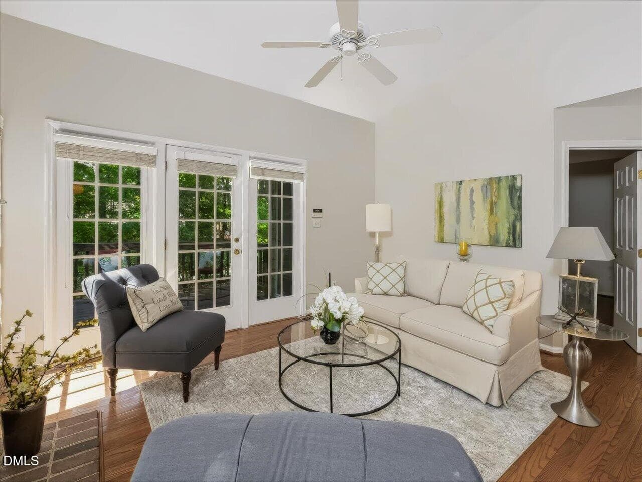 16-Living Room - 7 Kings Mount Court, Durham, NC 27713