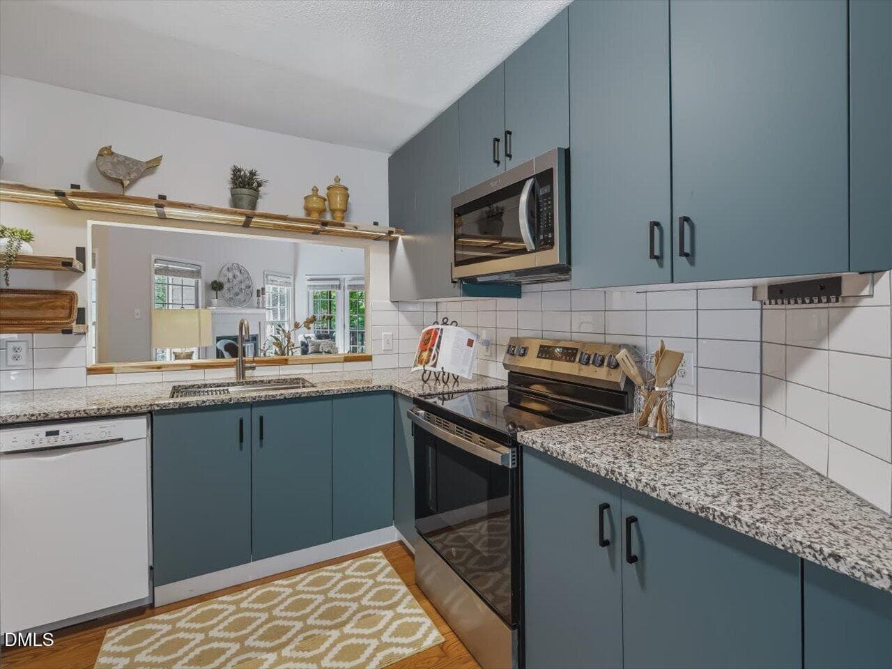 25-Kitchen - 7 Kings Mount Court, Durham, NC 27713