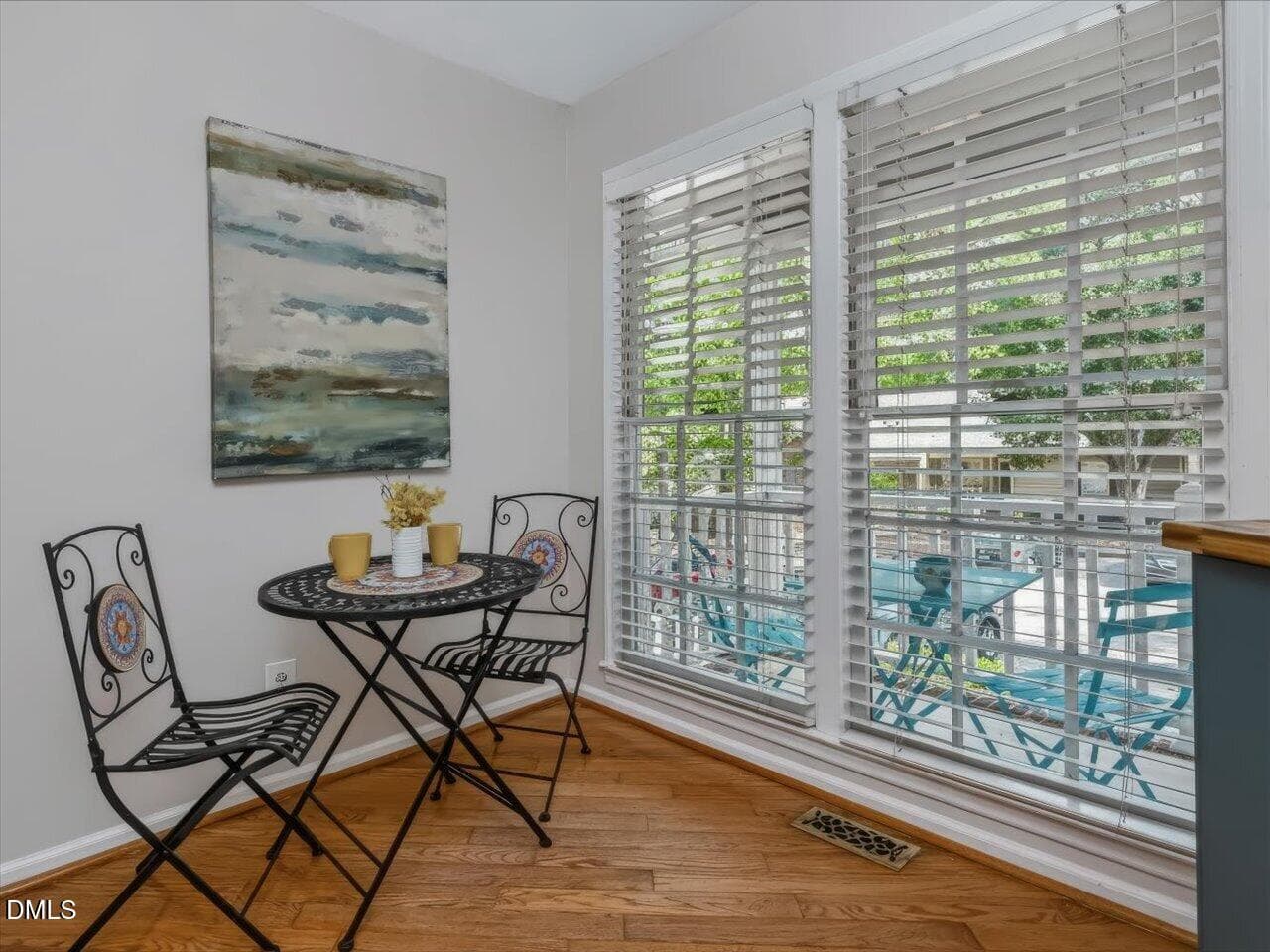 28-Informal Dining - 7 Kings Mount Court, Durham, NC 27713