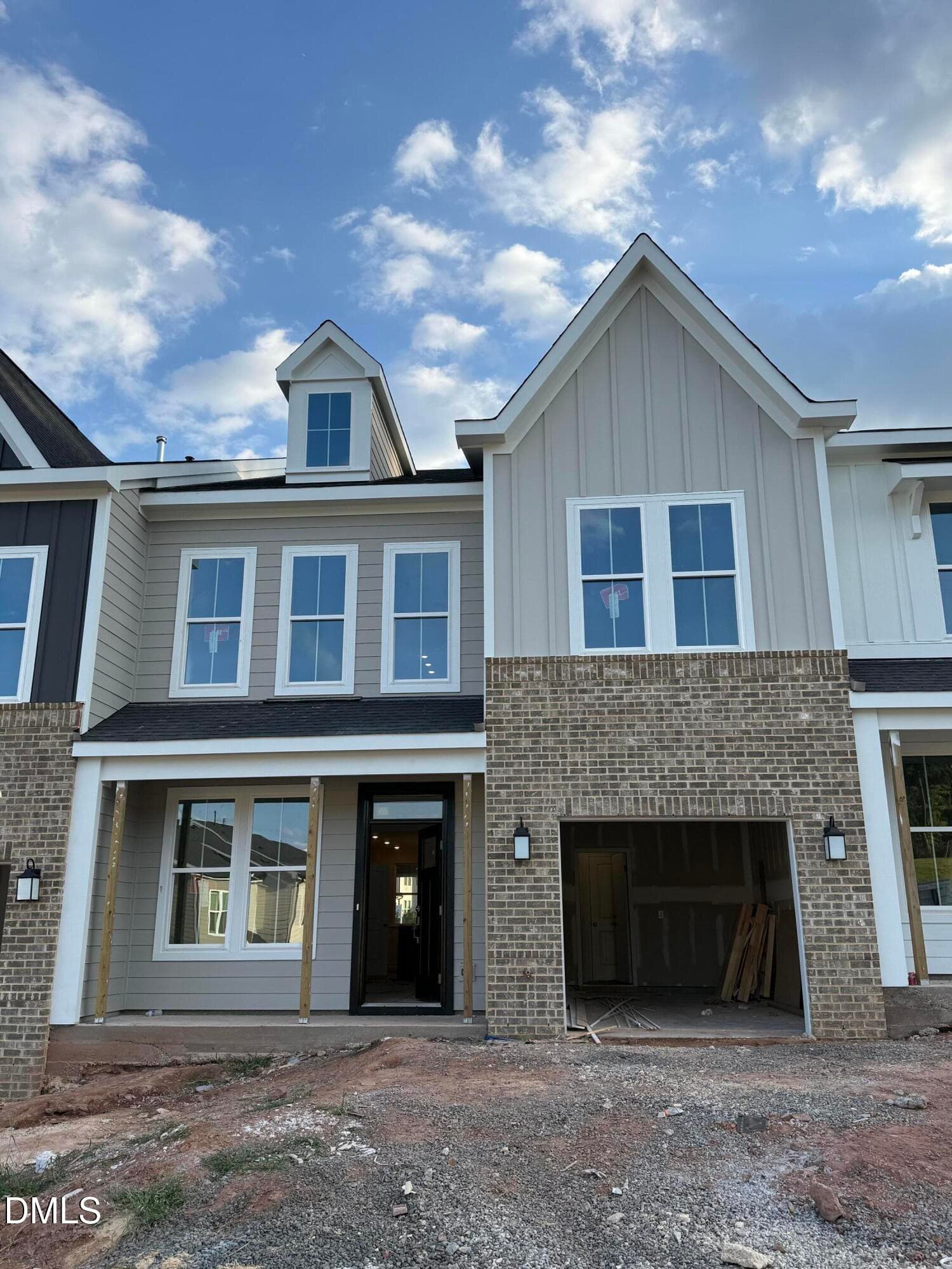 14 OVS - Ext - 611 Lanceleaf Lane 14, Durham, NC 27703